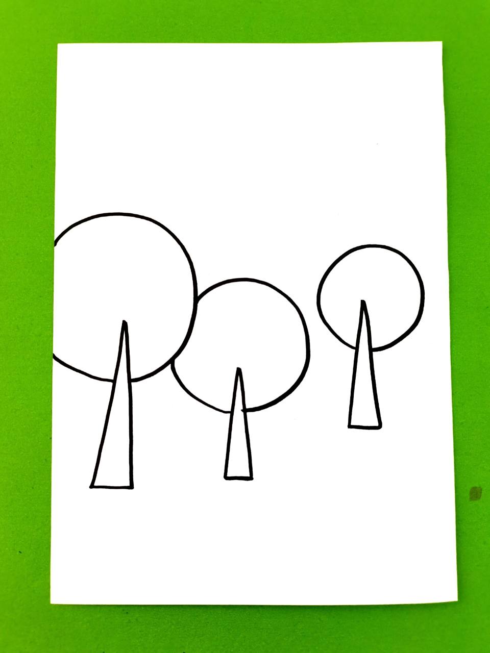 春天的主题简笔画 用三角形和圆形画一幅春天主题简笔画,超简单秒学会