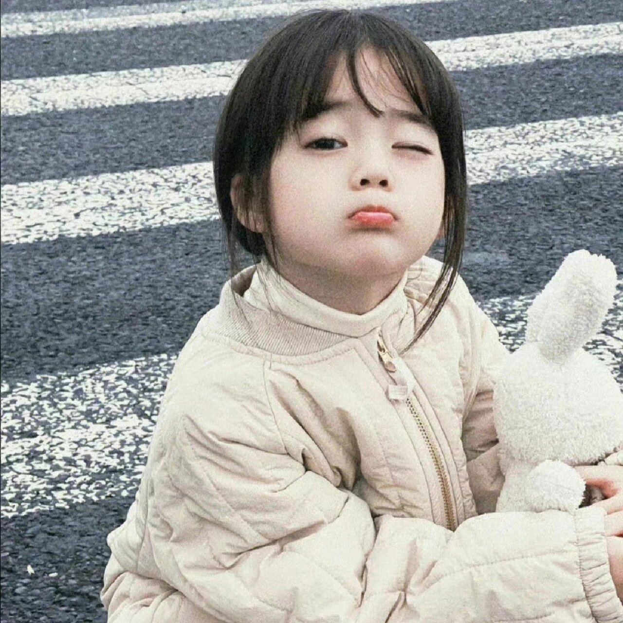 一些超级可爱的小女孩头像