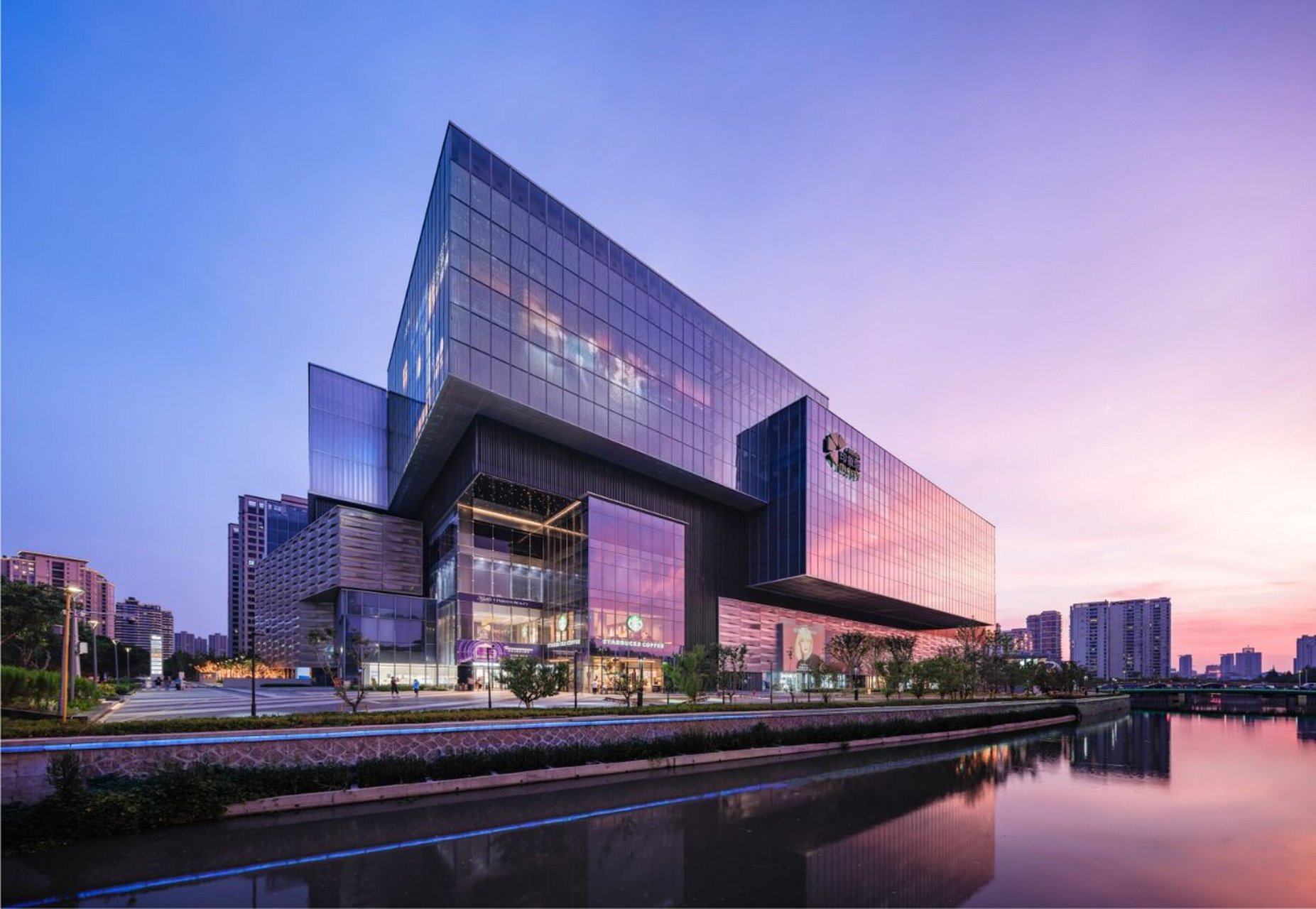 温州印象城mega购物中心 这座250万m000的商业综合体代表了scp集团