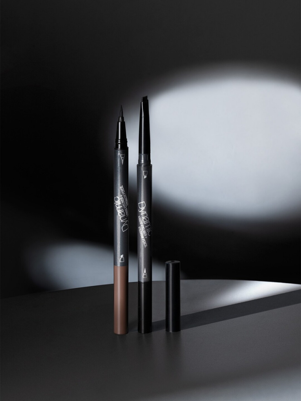 彩妆摄影# #产品静物摄影# #商业摄影# #美妆# #眼线笔# #摄影