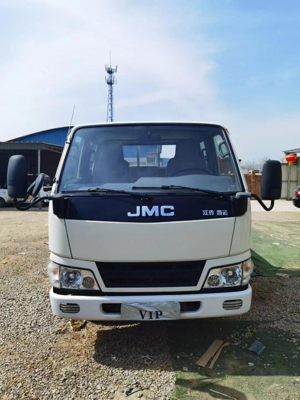 新到 14年江铃凯运双排后单轮小货车,后斗外长2.23米,外宽1.7米.