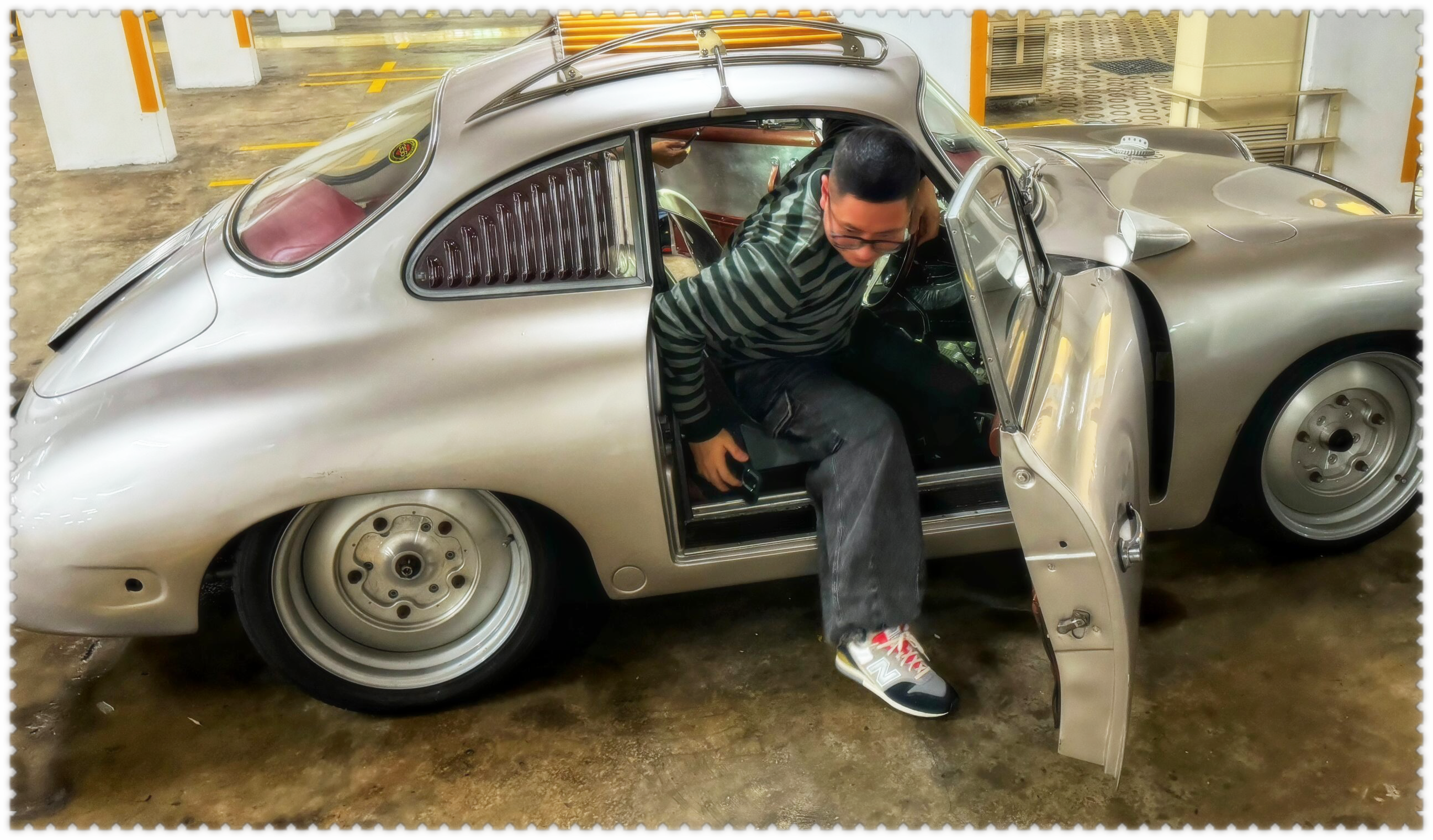 源头  1948 年,费迪南德·保时捷之子费迪南德·费利·保时捷打造了