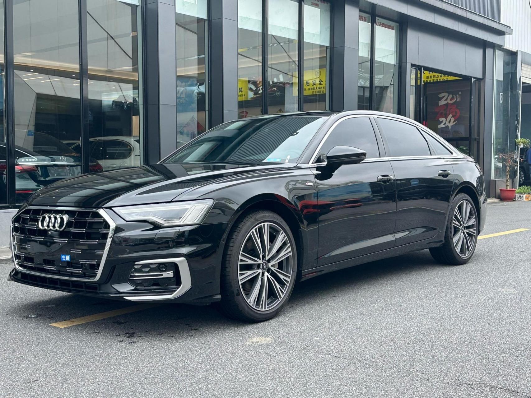 最新买入一台奥迪a6l 2024款 45 tfsi quattro 臻选动感型 全车原版原