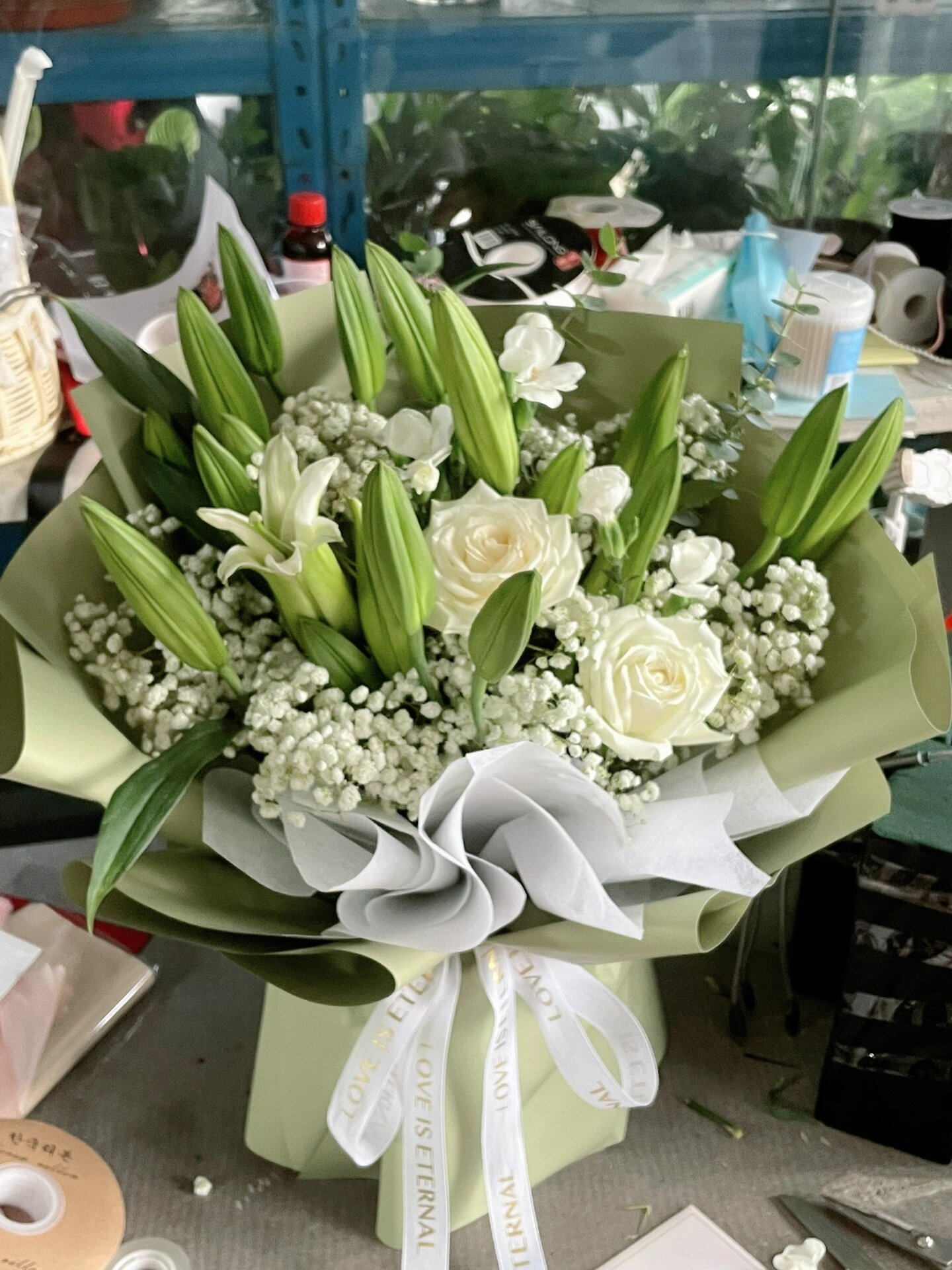 清爽感的白百合花束