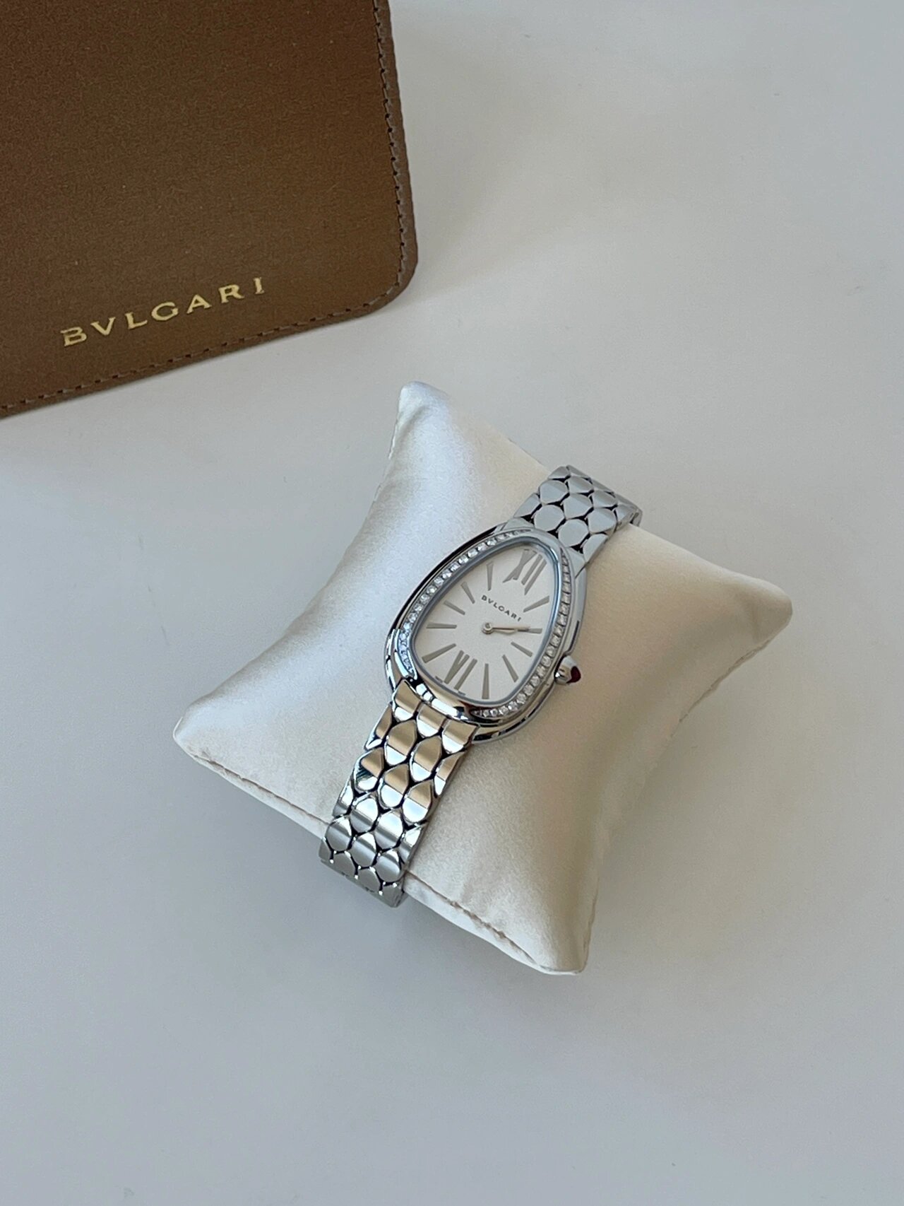 宝格丽蛇形手表6015一眼定情 赶在宝格丽今年涨价前 拿下了这只