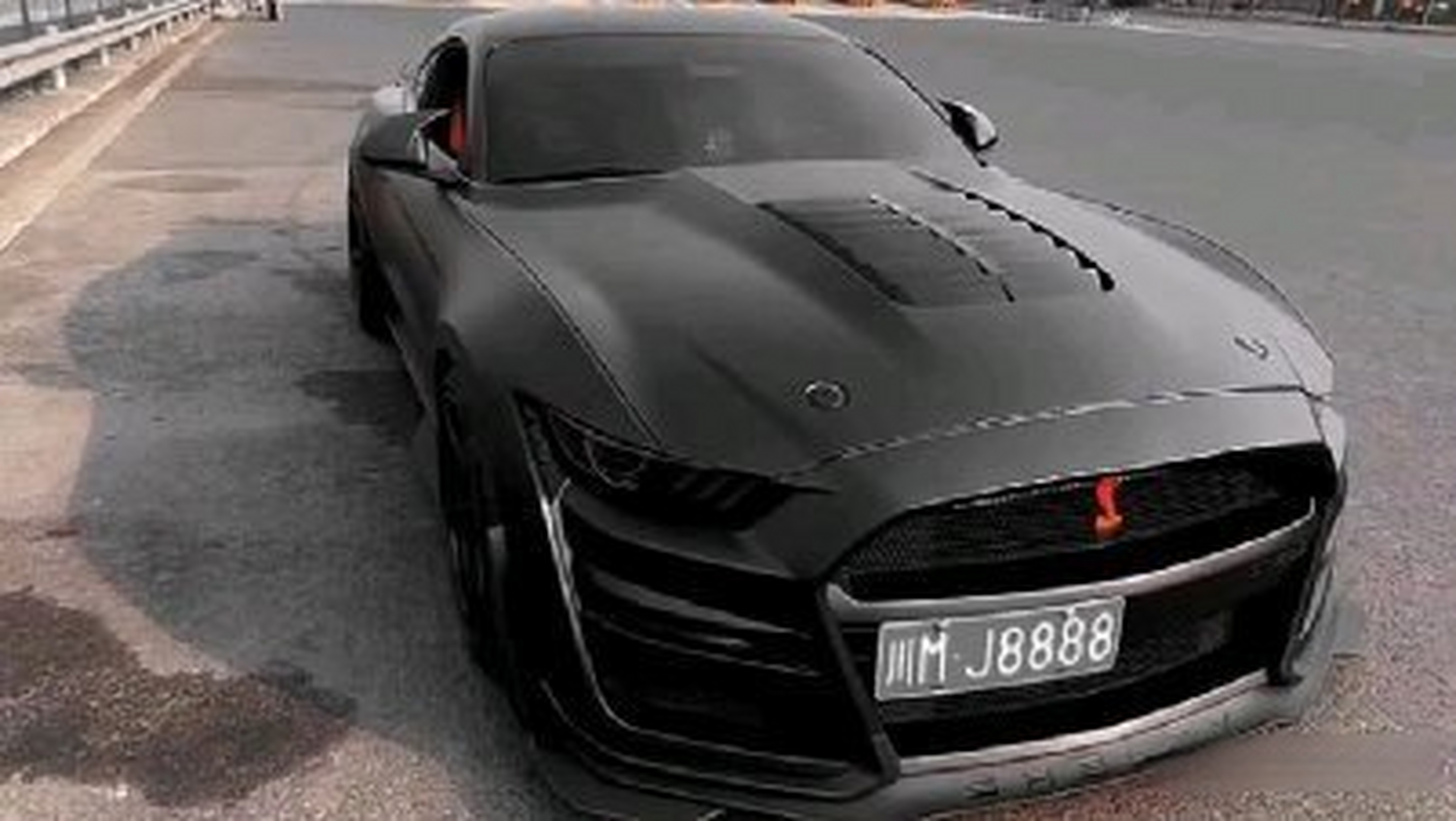 这篇文章很有意思《黑帅是个什么车多少钱》[网页链接]