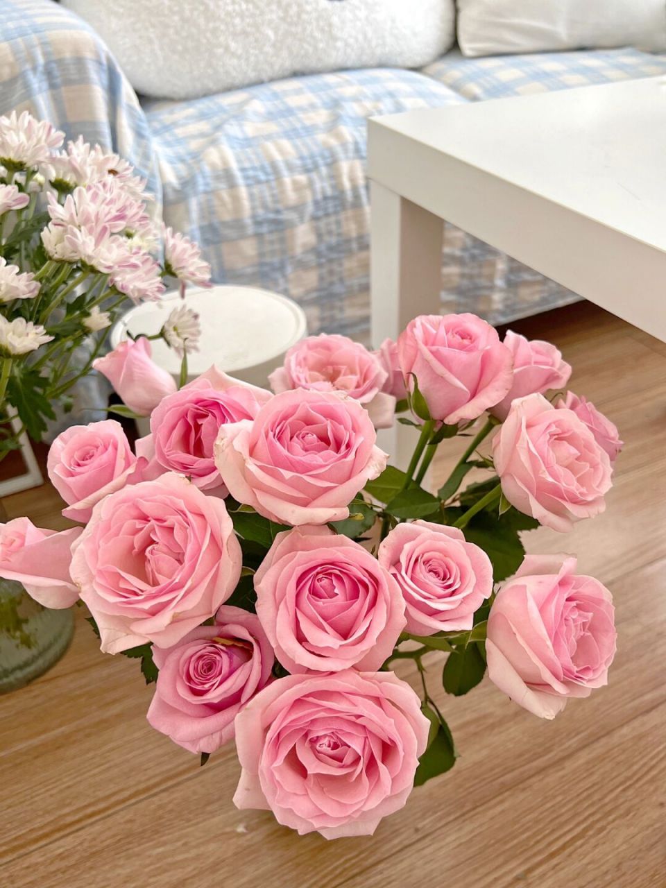 今天的好心情是鲜花给的 10090就能拥有7束好看的花花,感觉好划算