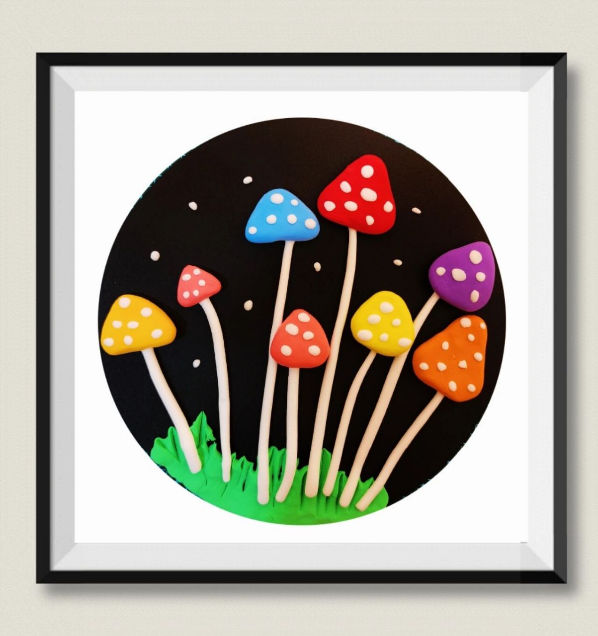 适合小班的粘土贴画,收藏开学用 图片上的作品主页都有视频教程,欢迎