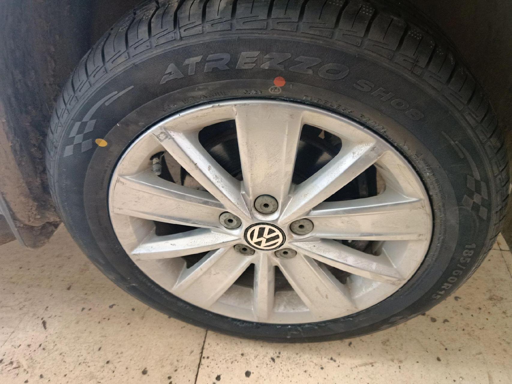 大众新捷达更换赛轮轮胎185-60-15两条