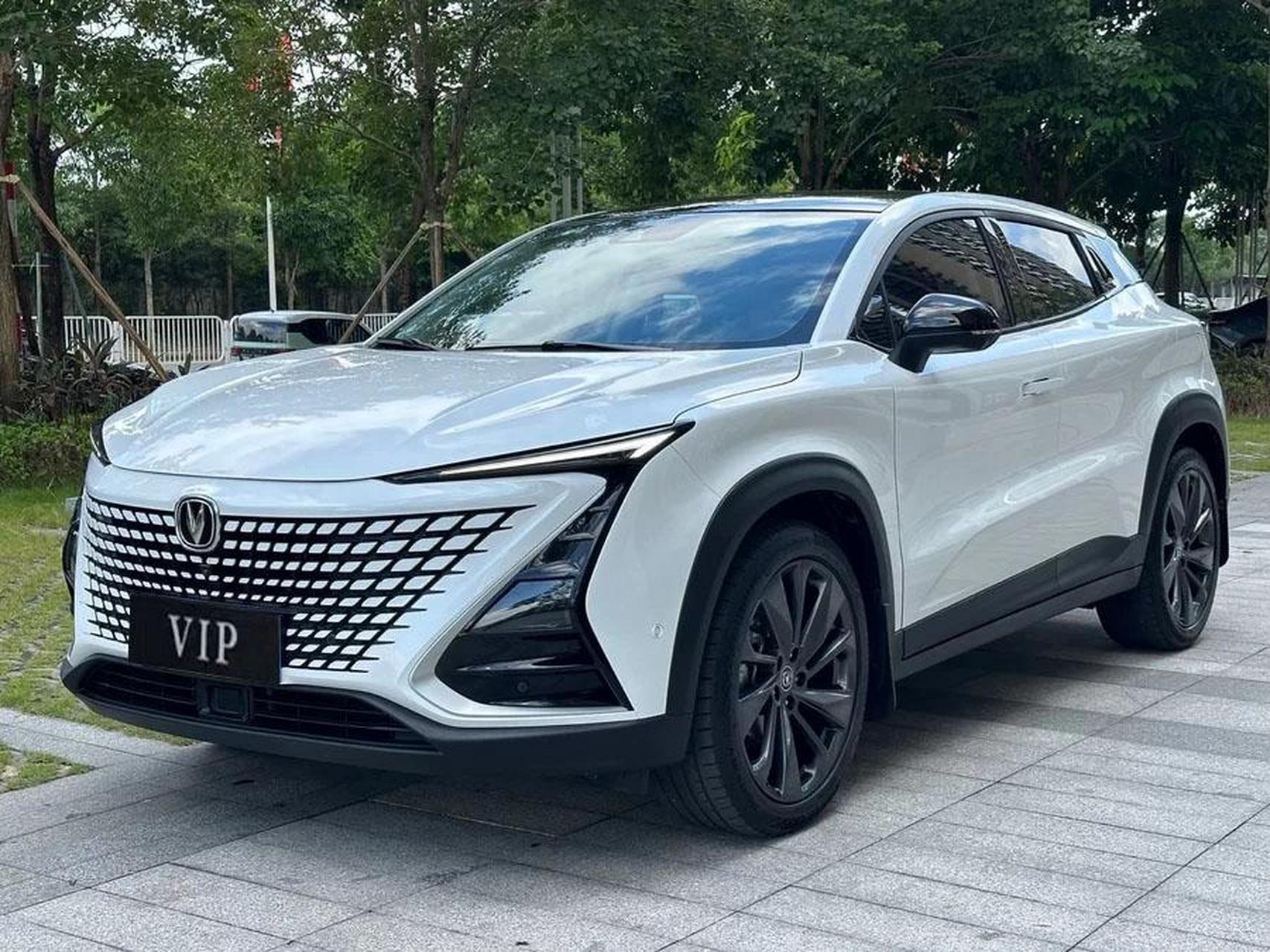 长安uni-t2021款车型图片