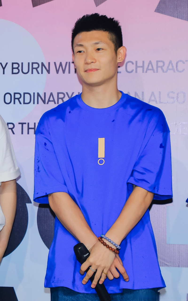 bboy乔治# 在#热烈的市#跳最热烈的舞蹈97 #电影热烈# 这个夏天