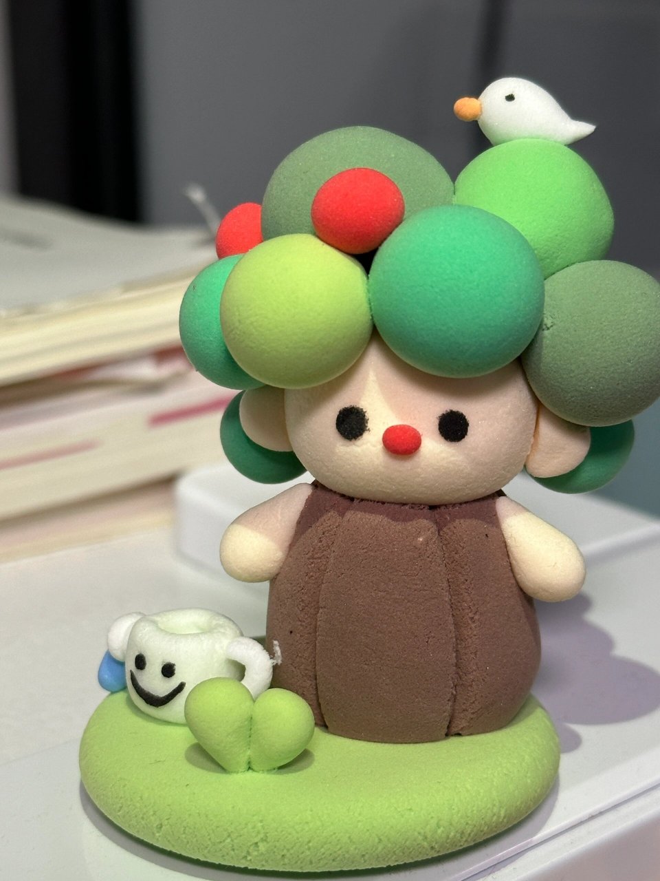 太空泥diy 第一次尝试这个小玩意,还蛮好玩的,新技能get!