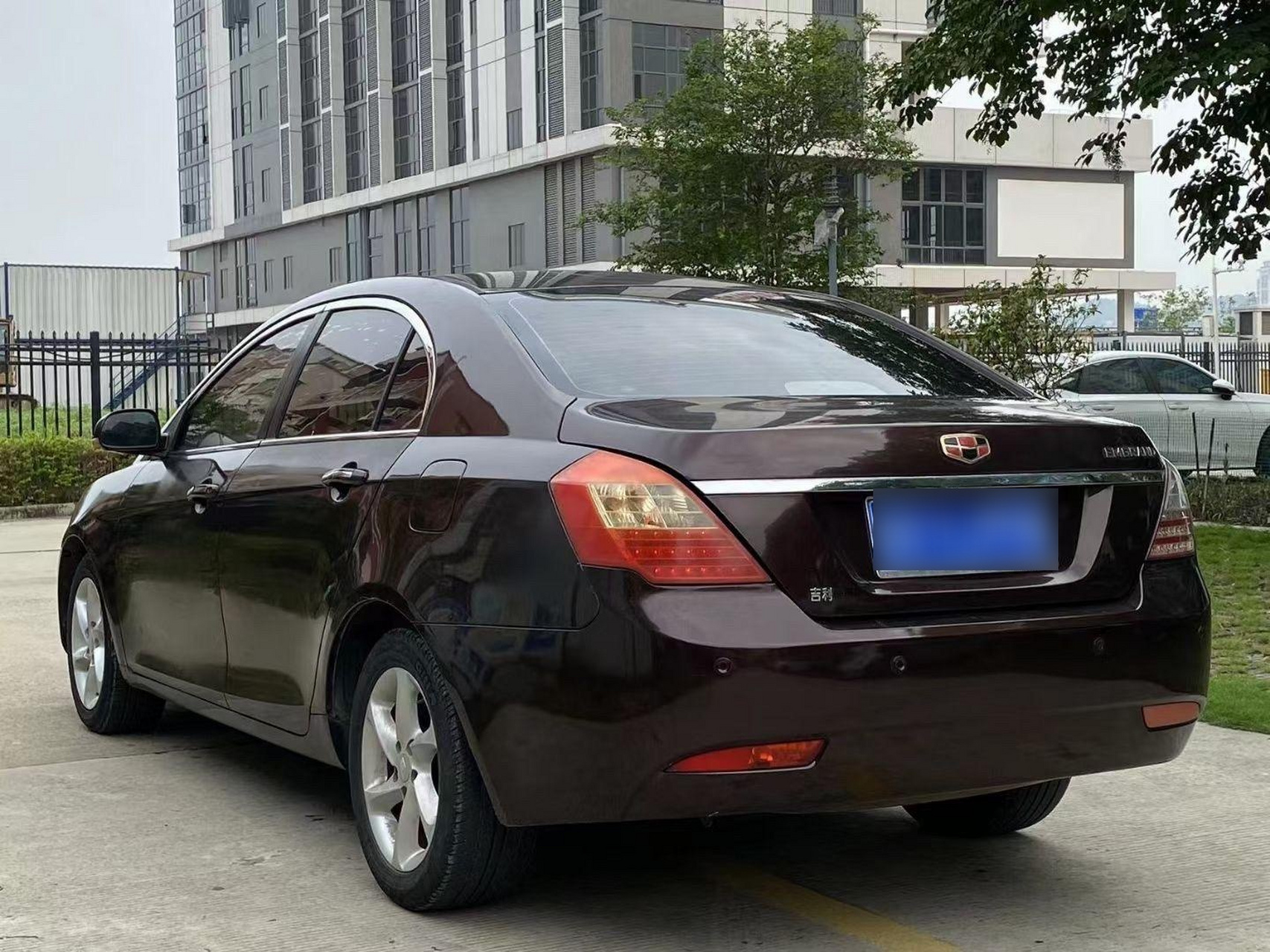 14800902012年3月 吉利帝豪ec7 1.