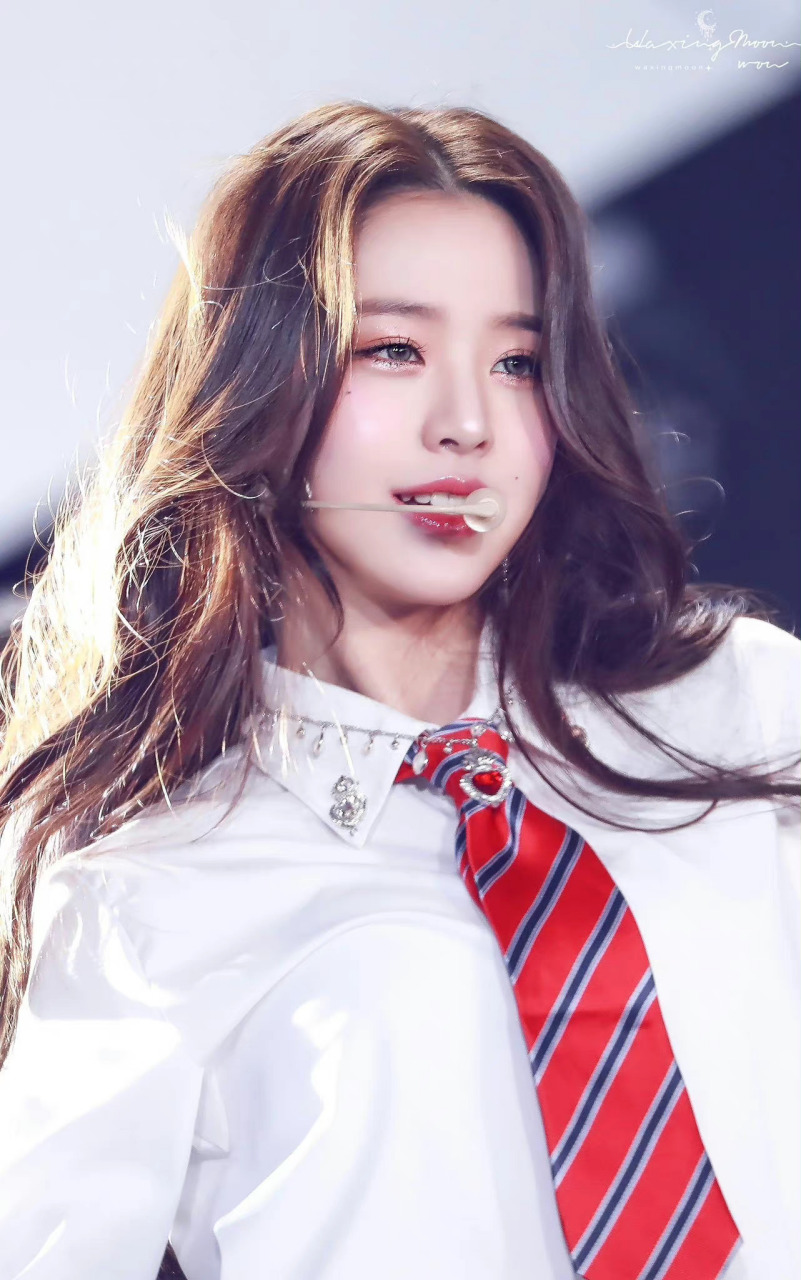 * ive的张元英老婆好美 !   #美女照片图集##女神照片图集