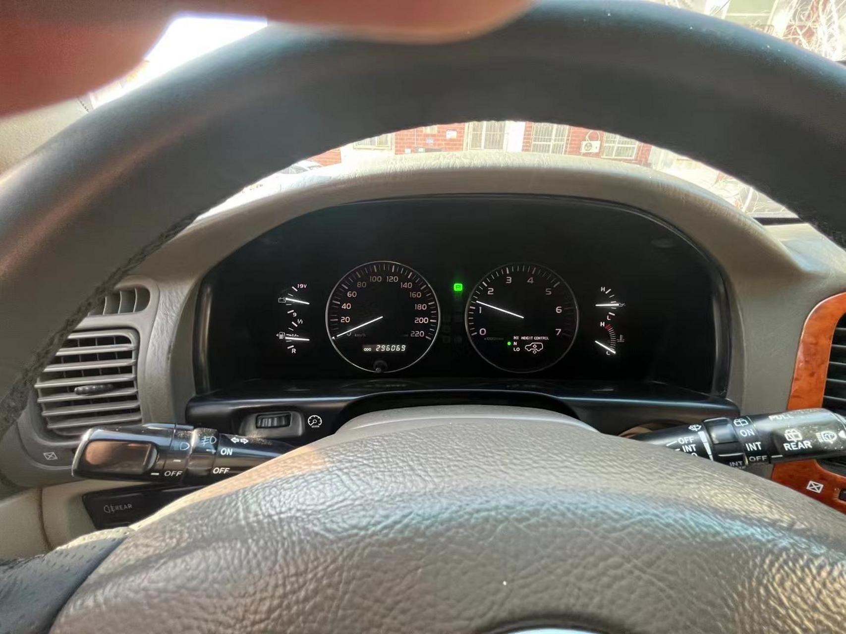 史上最便宜的丰田陆巡蛇挡4700.