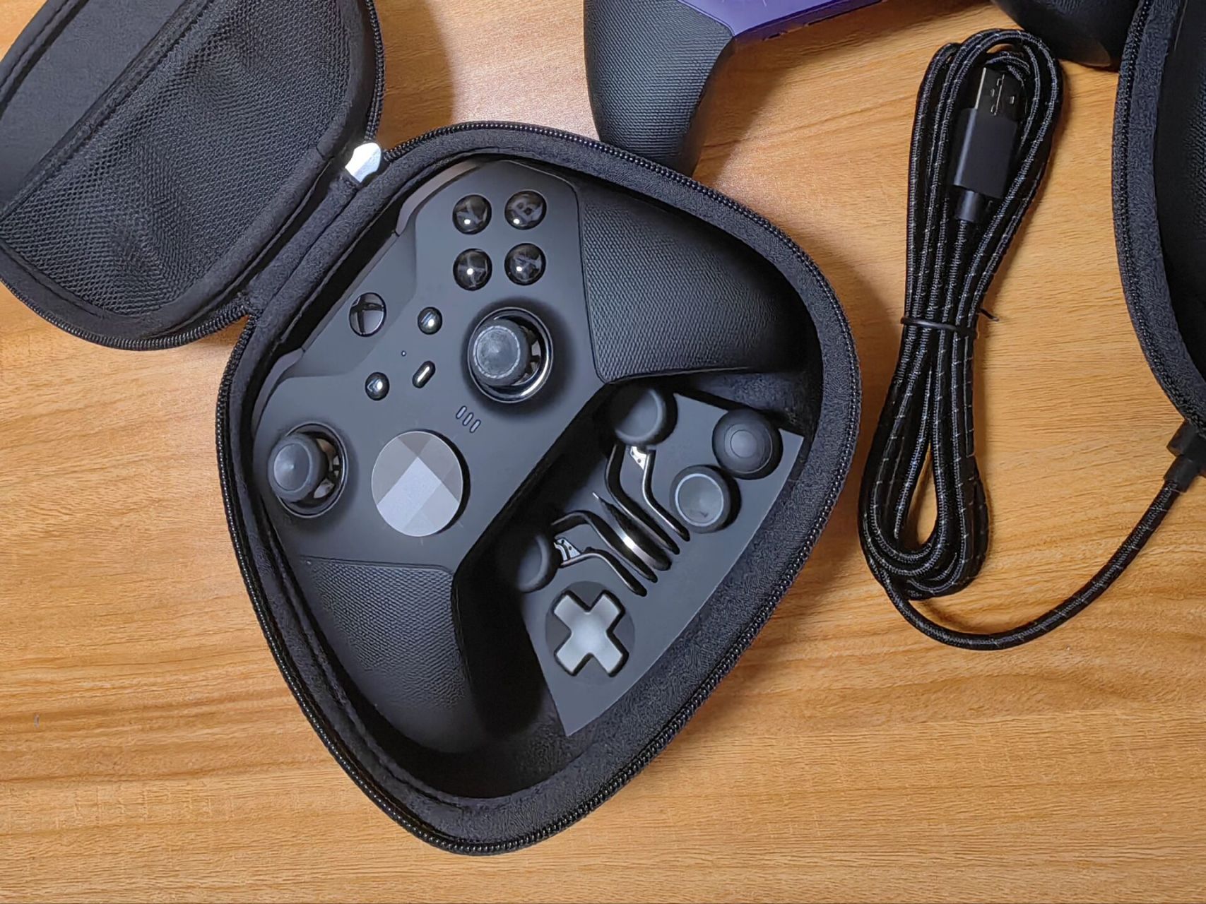 精英二代:手柄届中的天花板 闲置两个手柄  xbox精英手柄二代elite