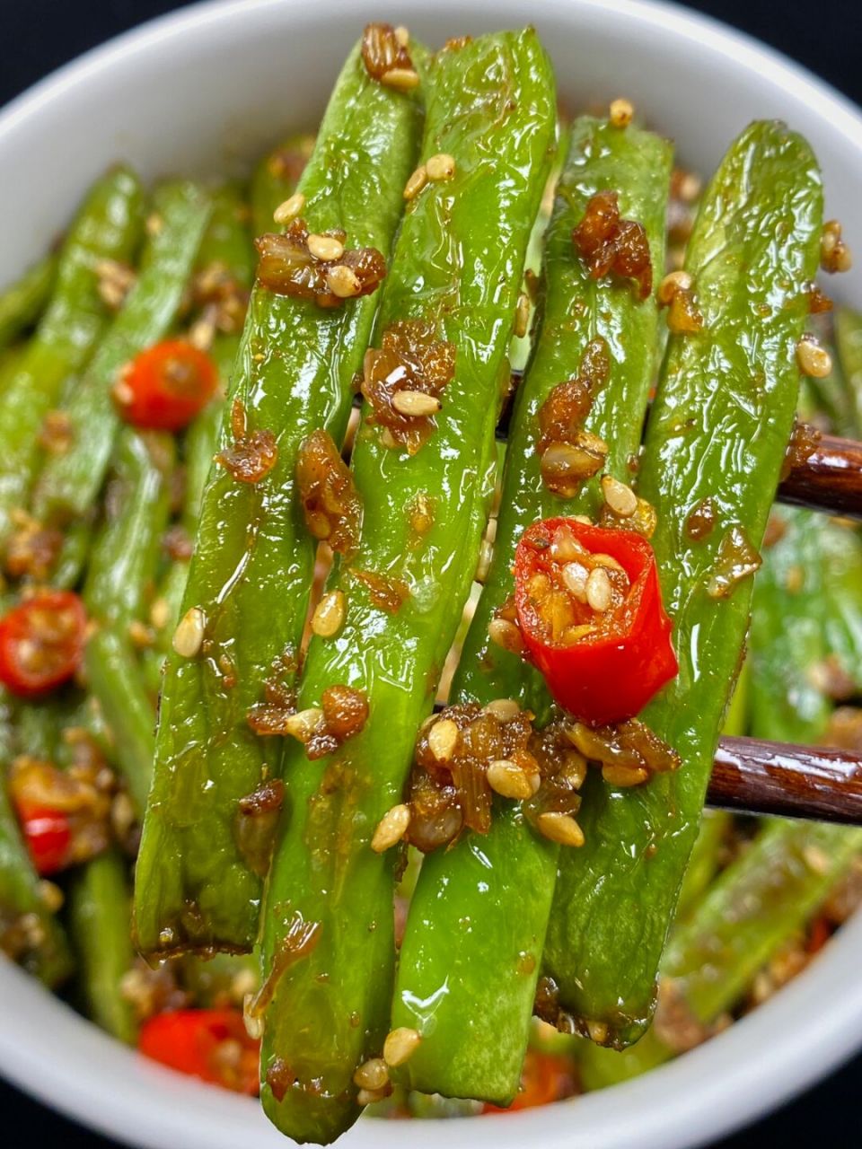 香辣的孜然干煸四季豆这样做泰香了,巨好吃!