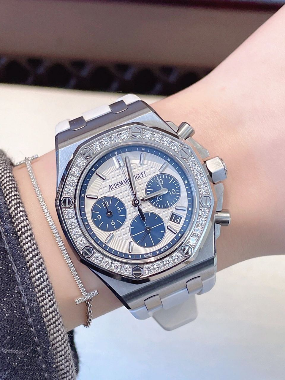 ap爱彼26231st 王子文同款 ap爱彼皇家橡树26231st 王子文同款 37mm