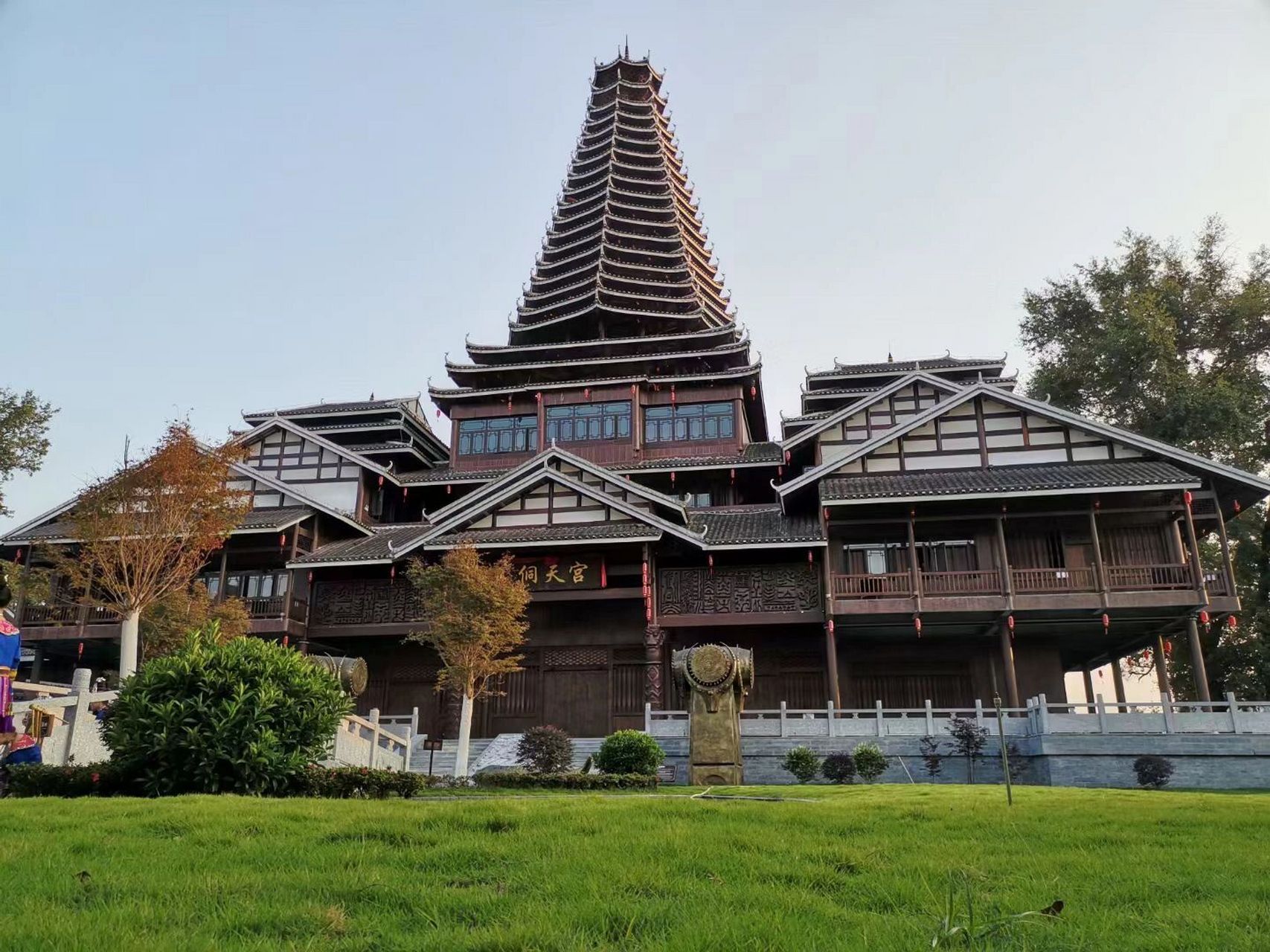 三江必打卡,这里适合玩上两天 w位置:三江县古宜镇江峰路15号,离三江