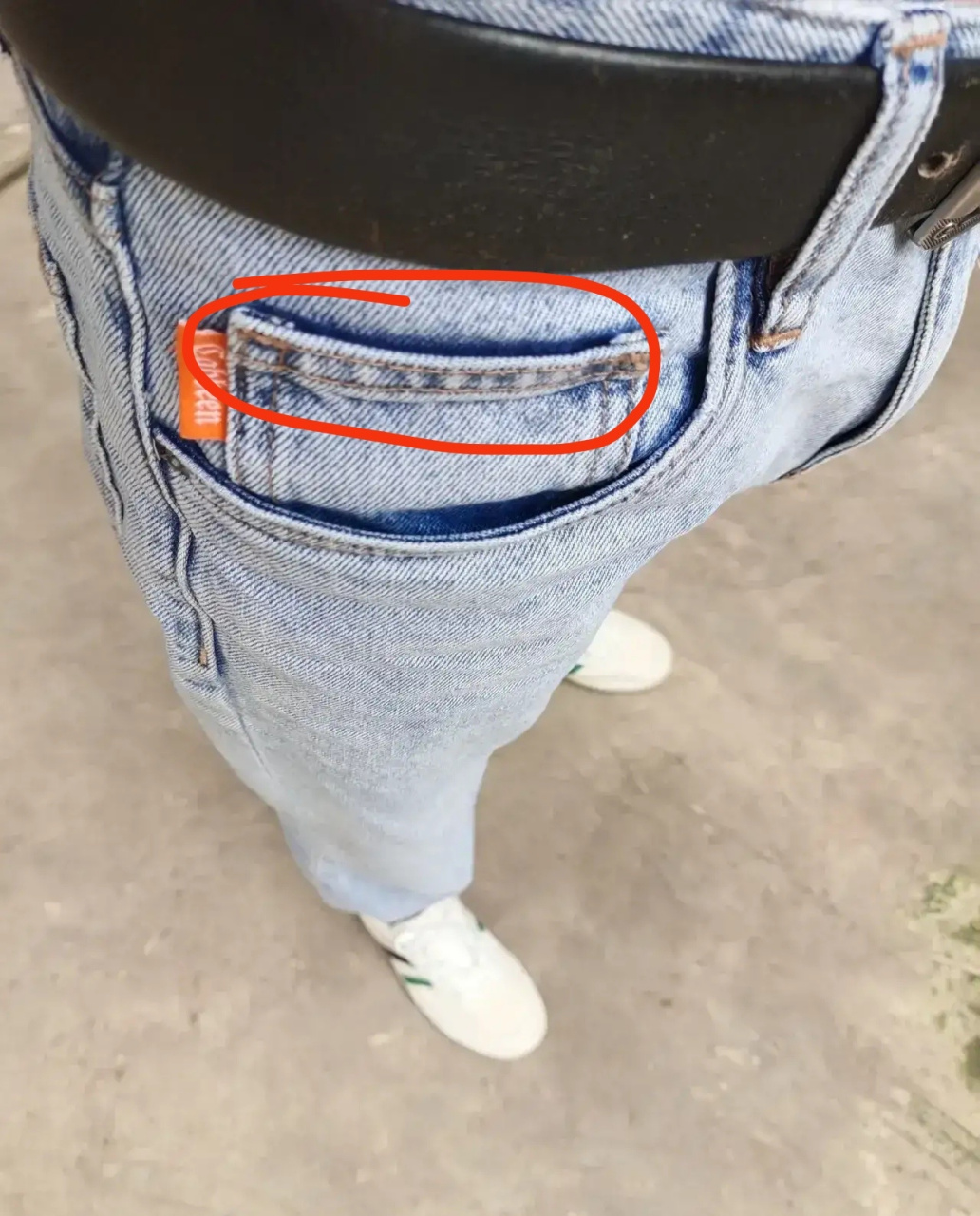 穿了20年牛仔裤,现在还不知道这个小口袋有什么用途?