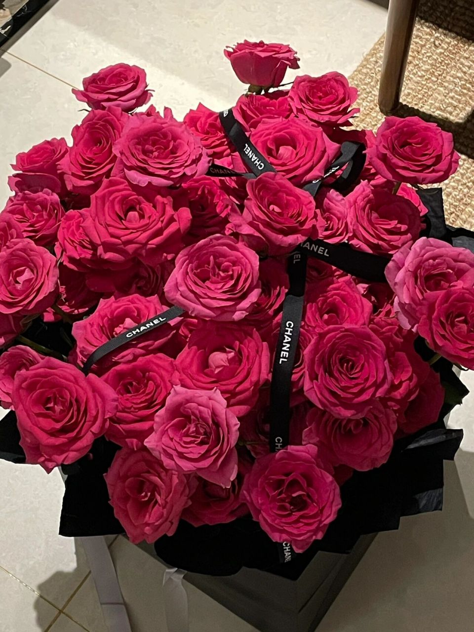 弗洛伊德 | 兰蔻御用玫瑰 "你漫不经心的穿梭于我的梦境,使我的心