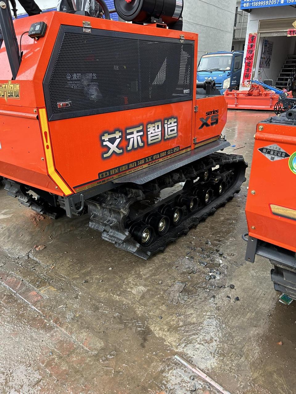 农业机械 以订新机器艾禾x5 ,过几天到货.