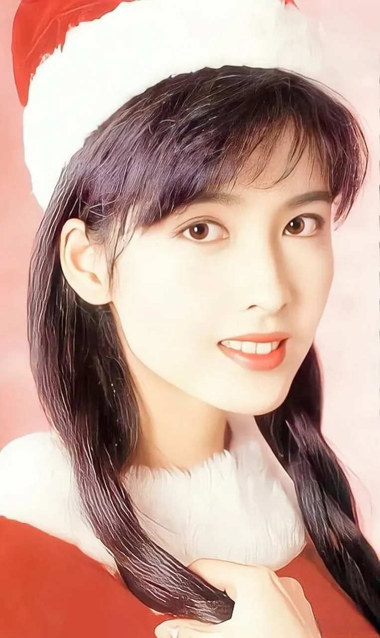 周慧敏年轻时最美,不接受反驳!