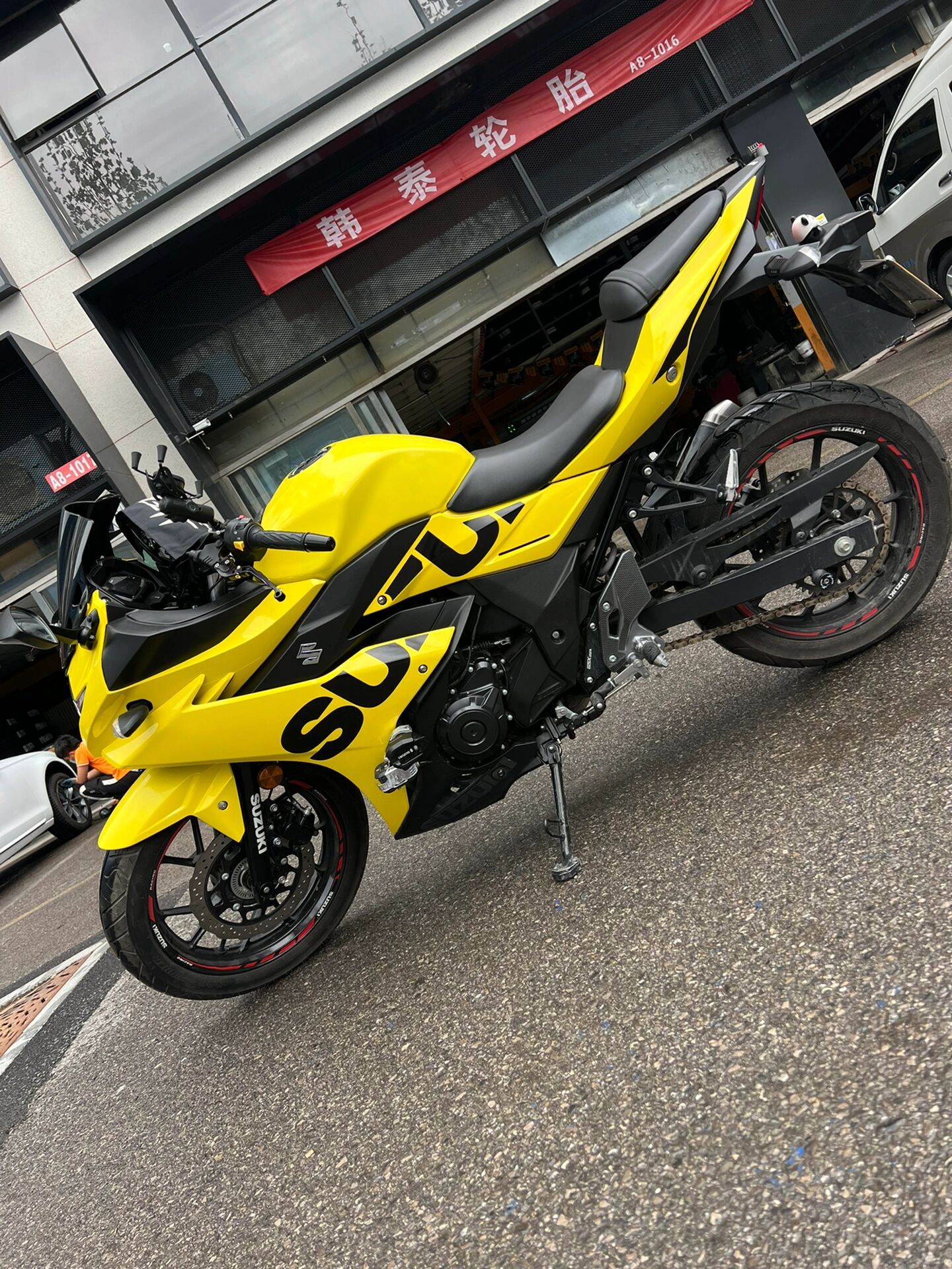 摩托车gsx250 车身改色