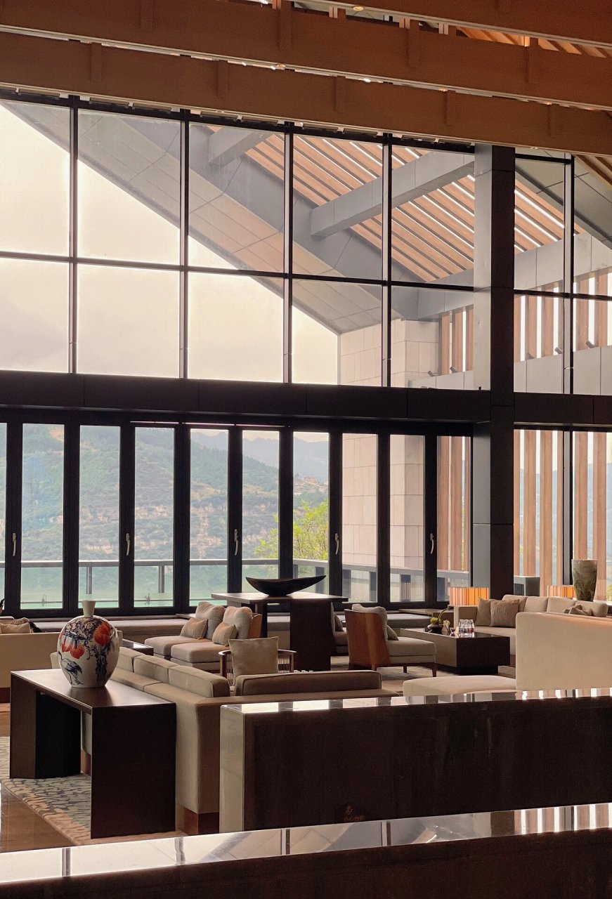 天宝洞休闲度假酒店90 郎酒庄园位于四川泸州 7615的话可以选择