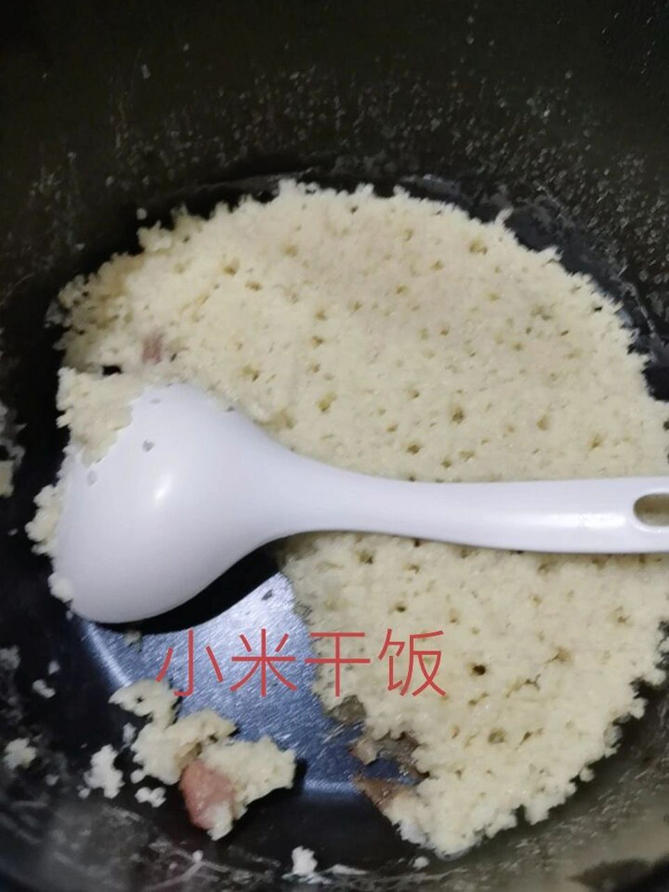 小米干饭 本来给宝宝熬小米粥 按到蒸饭模式 直接成这样了 没想到比