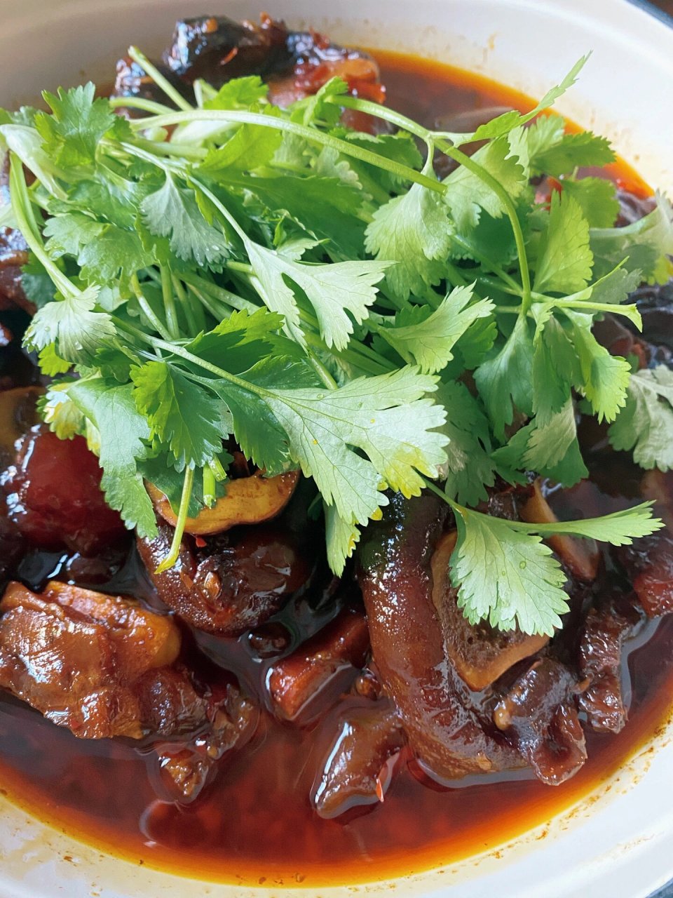 软糯脱骨又胶又黏的麻辣牛蹄煲|做饭记录95 火锅底料加高压锅真是