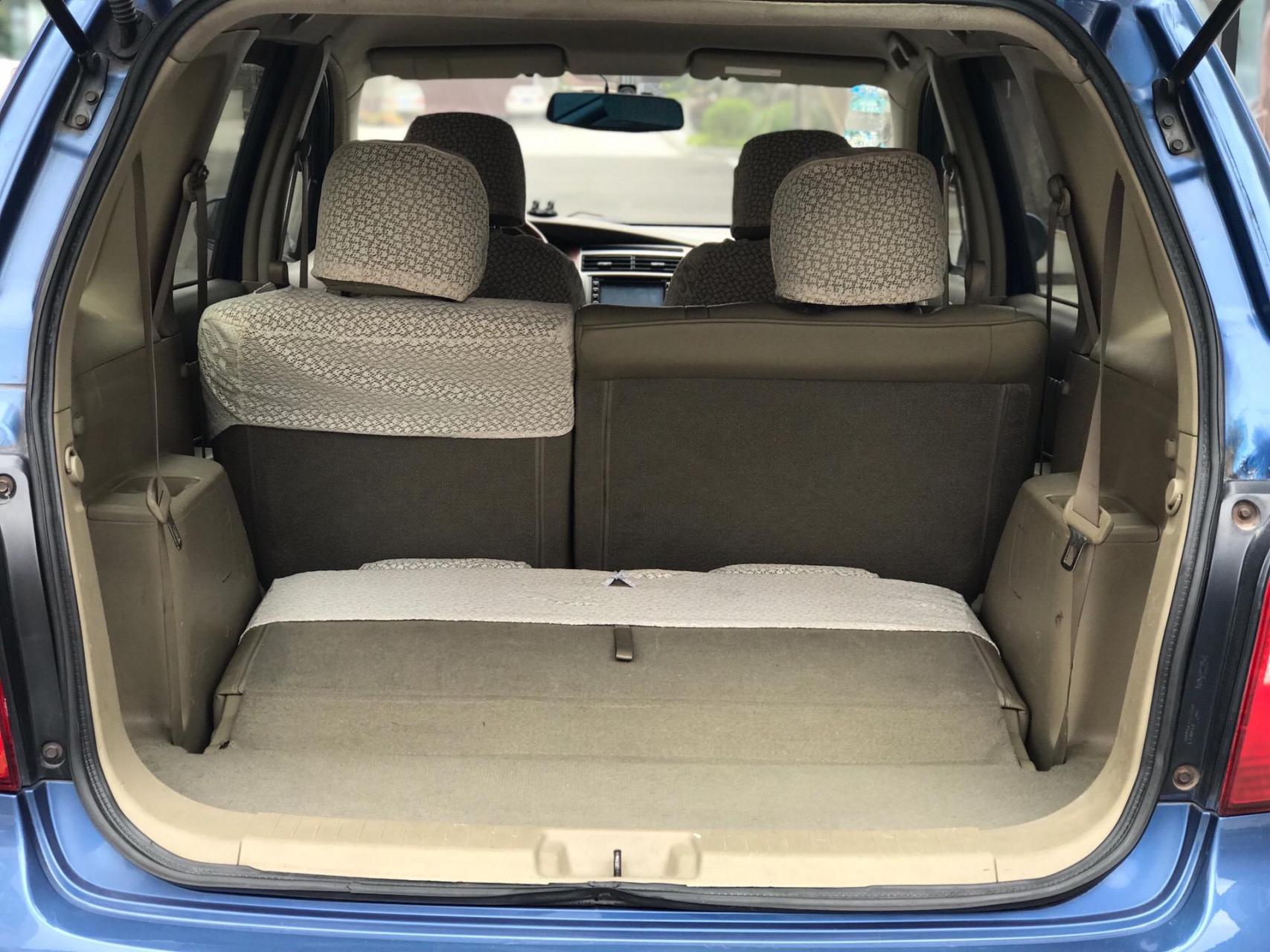 2010年上牌日产骏逸1.8七座豪华版.