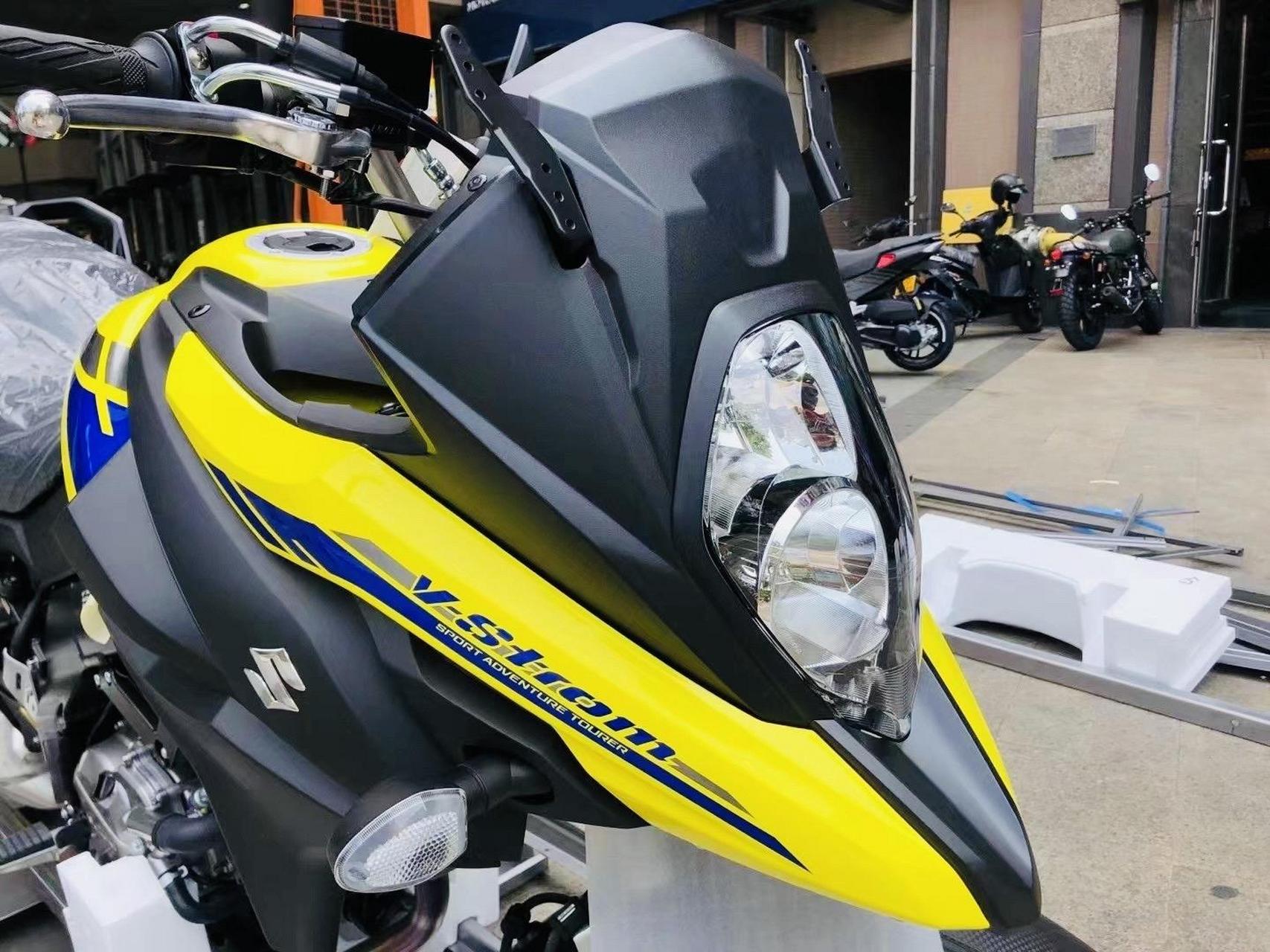 铃木dl650xt,新车未上牌,23年4月生产,一手发票,指导价114800,现在