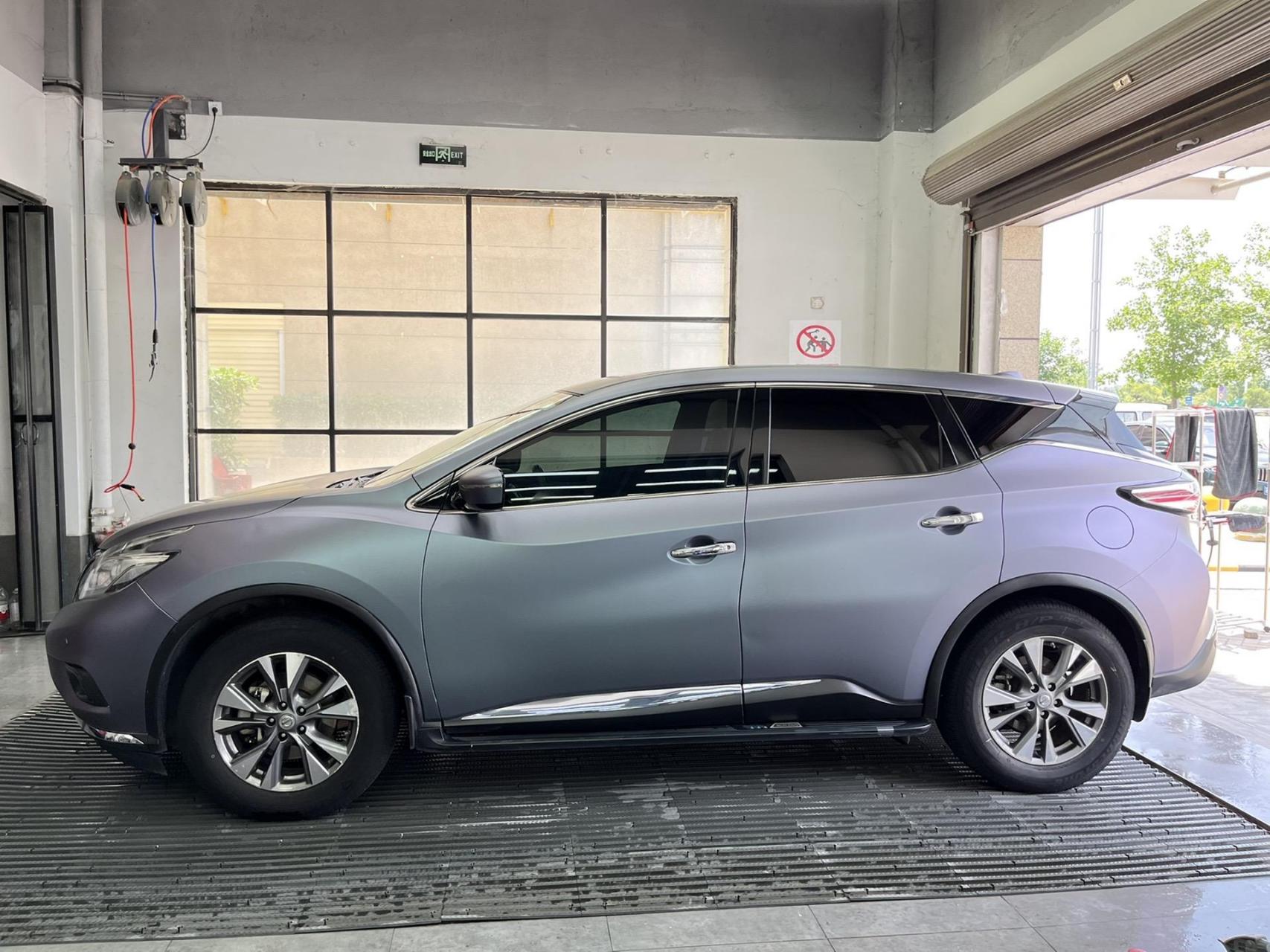 日产楼兰白色改卡普里灰紫.