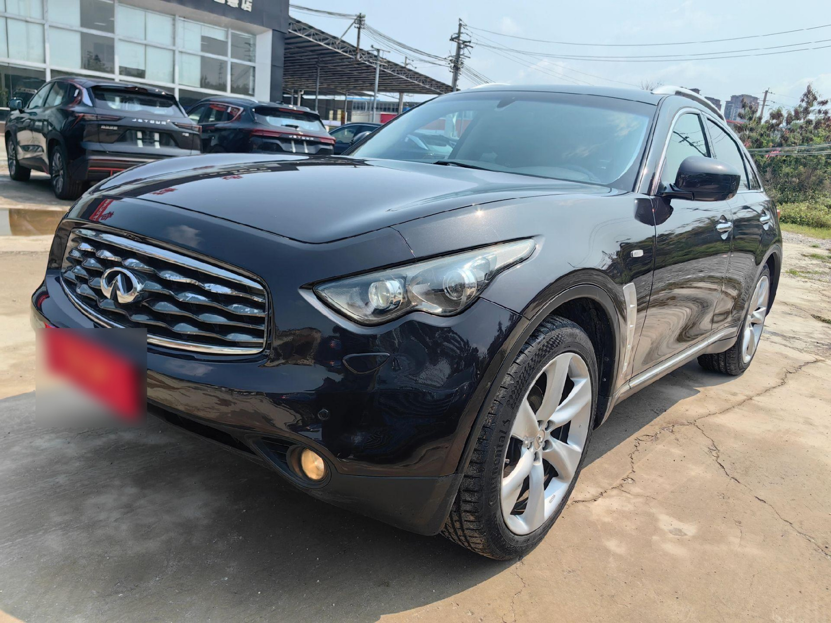 新到店10年6月极品第二手英菲尼迪fx35,原发票78万,上路86万多了,车况