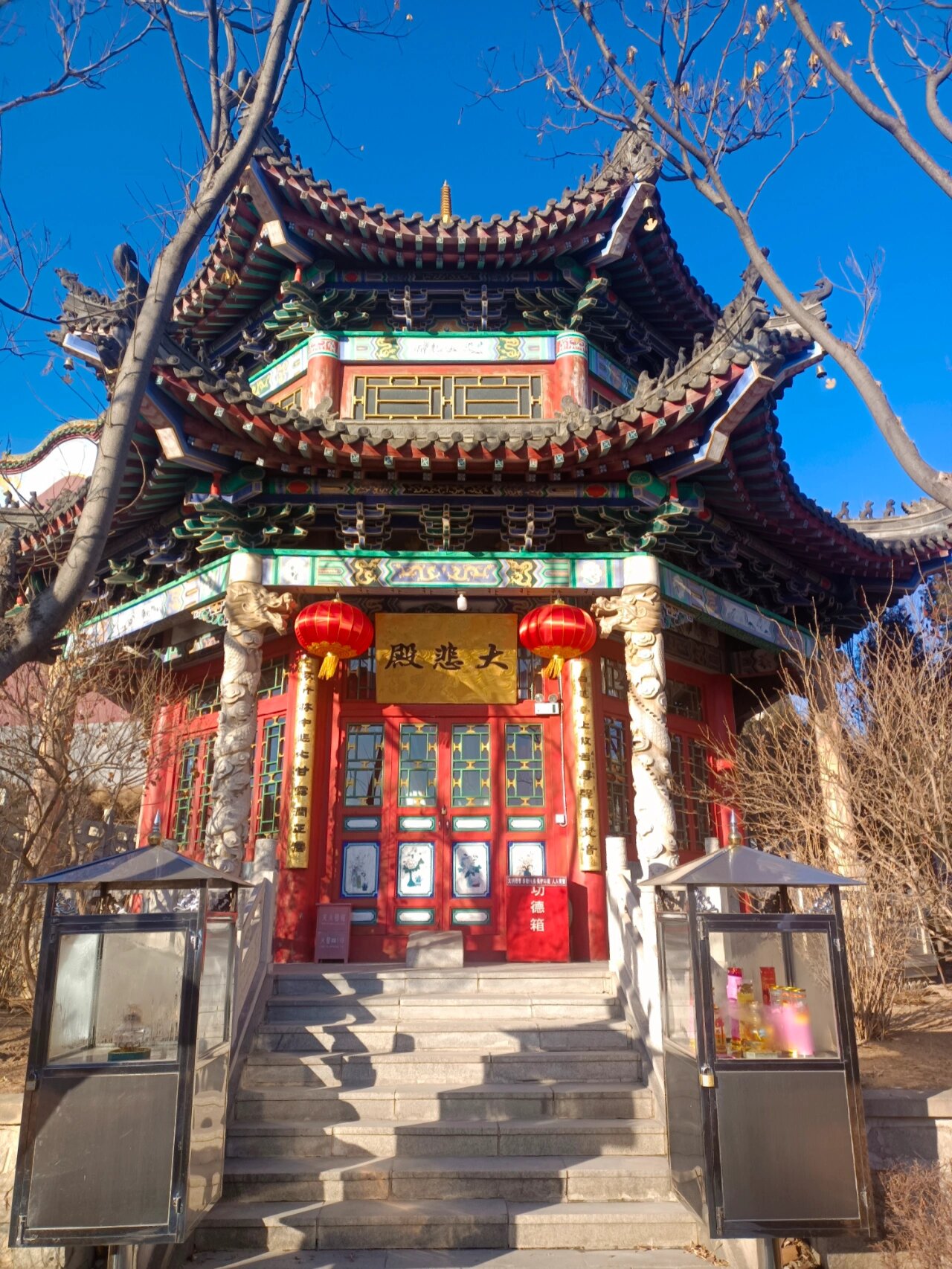 辽宁营口盖州双台镇思拉堡归茗寺 来时路上无意路过这座寺庙,偶然打