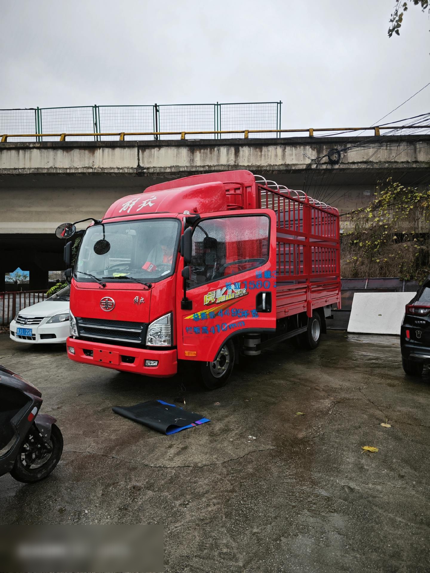 一汽解放轻卡.法士特小八挡,140/160马力可选