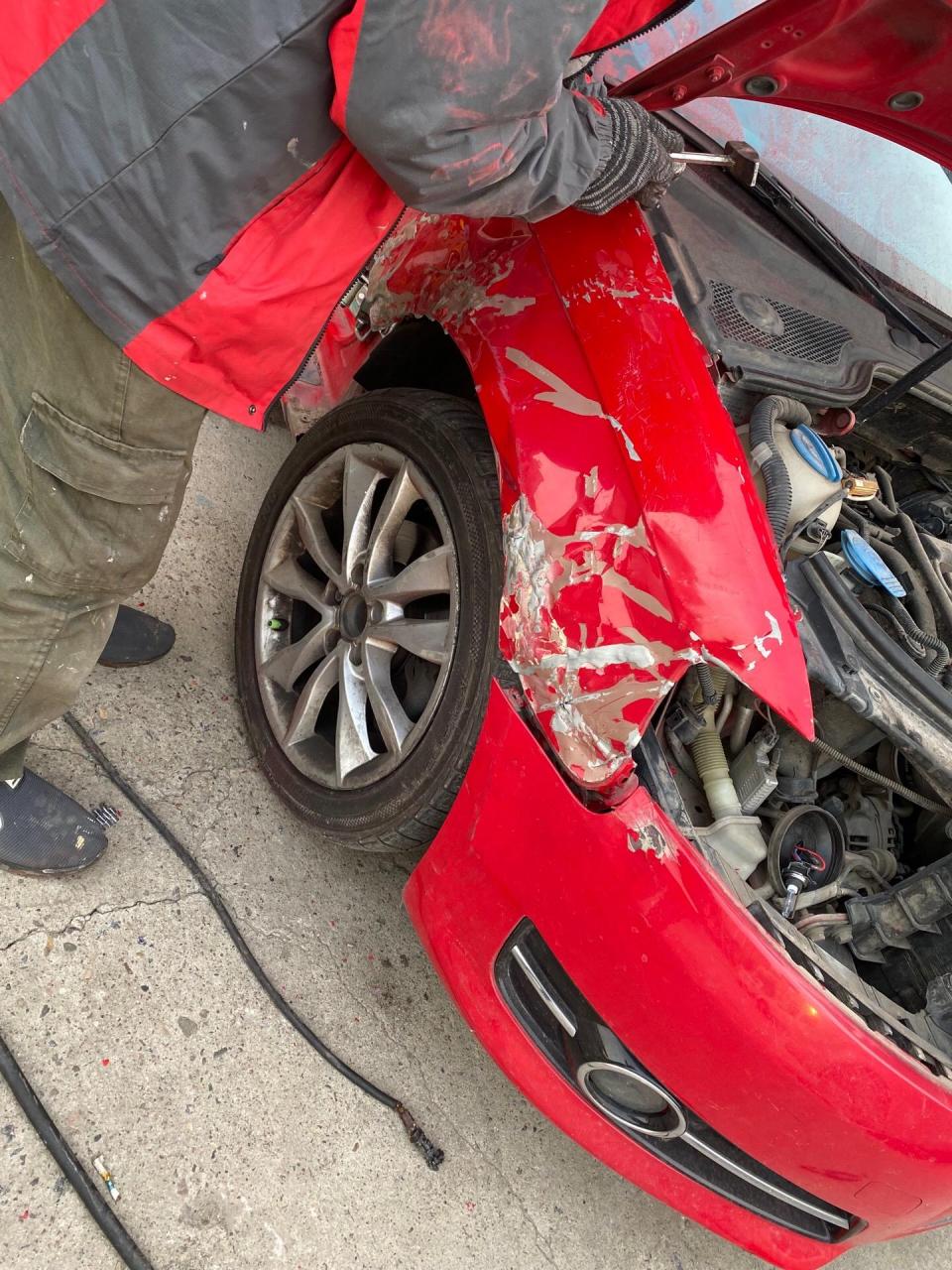 事故车维修 专业的事情交给专业人去做