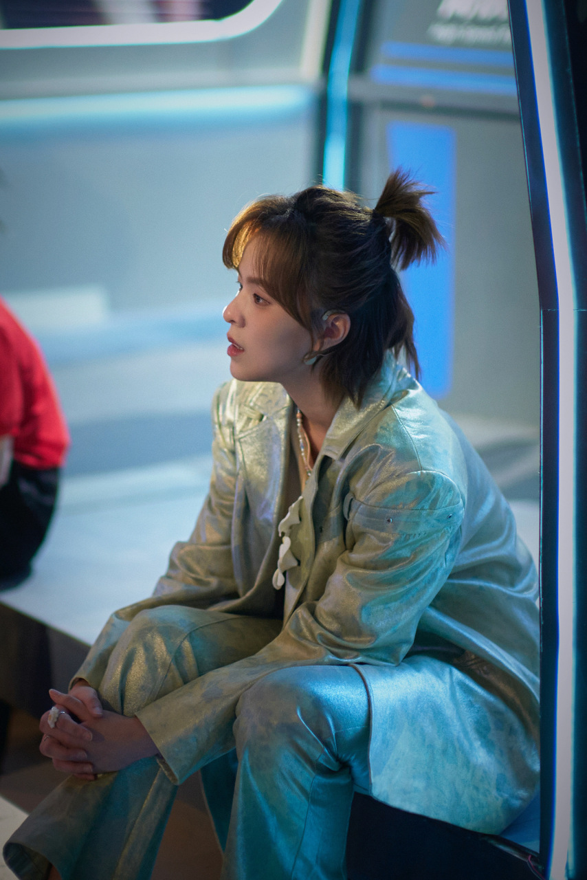 杨芸晴超话 以旋律谱写梦想篇章,描绘青春的绚丽色彩～#跨国版我的