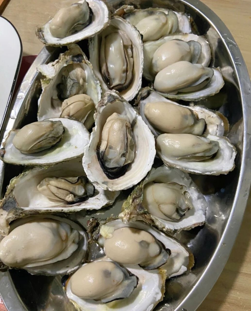 夏天从五月份开始到十月份之前是冷水蚝繁殖期