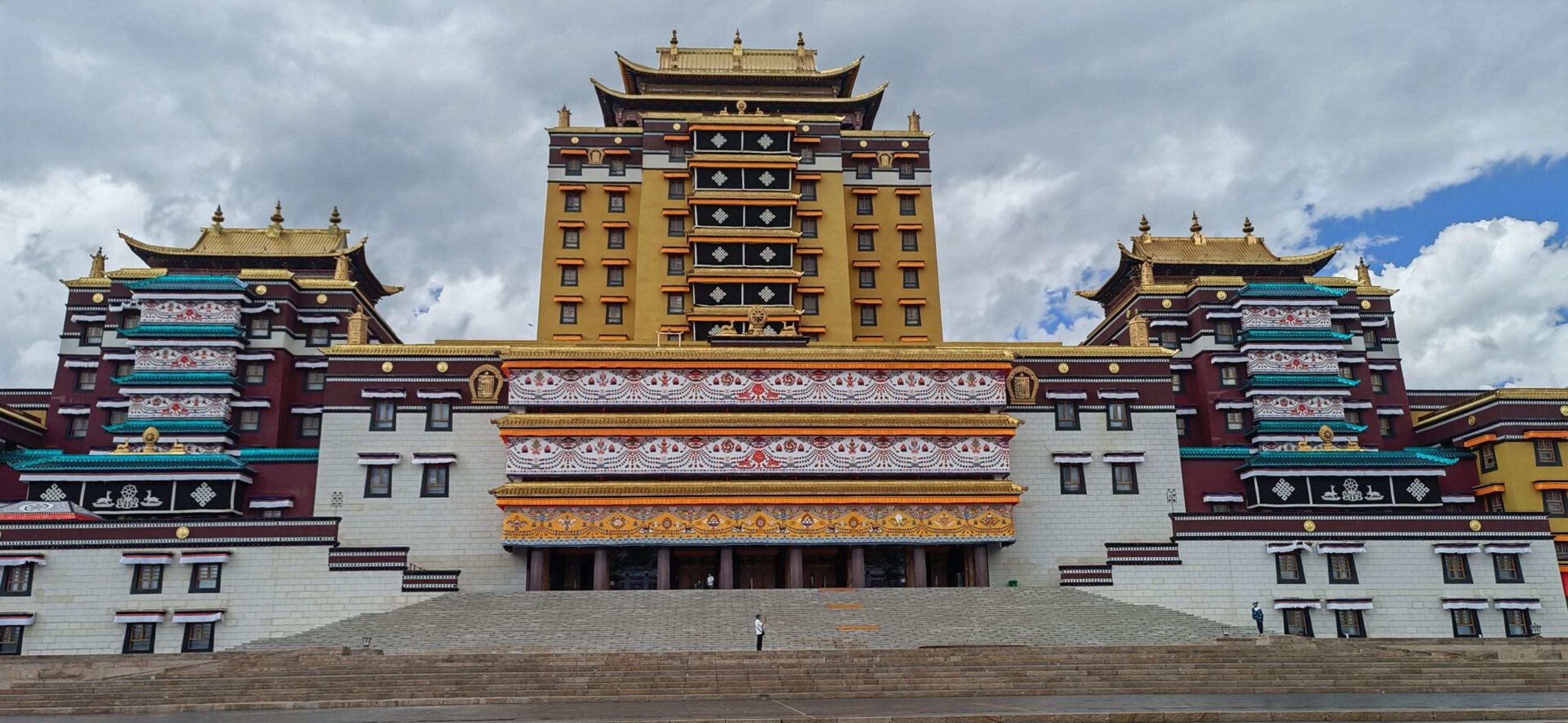 7月29日三大一小重庆渝北出发 day1:重庆5:40出发-阿坝县17:35到达