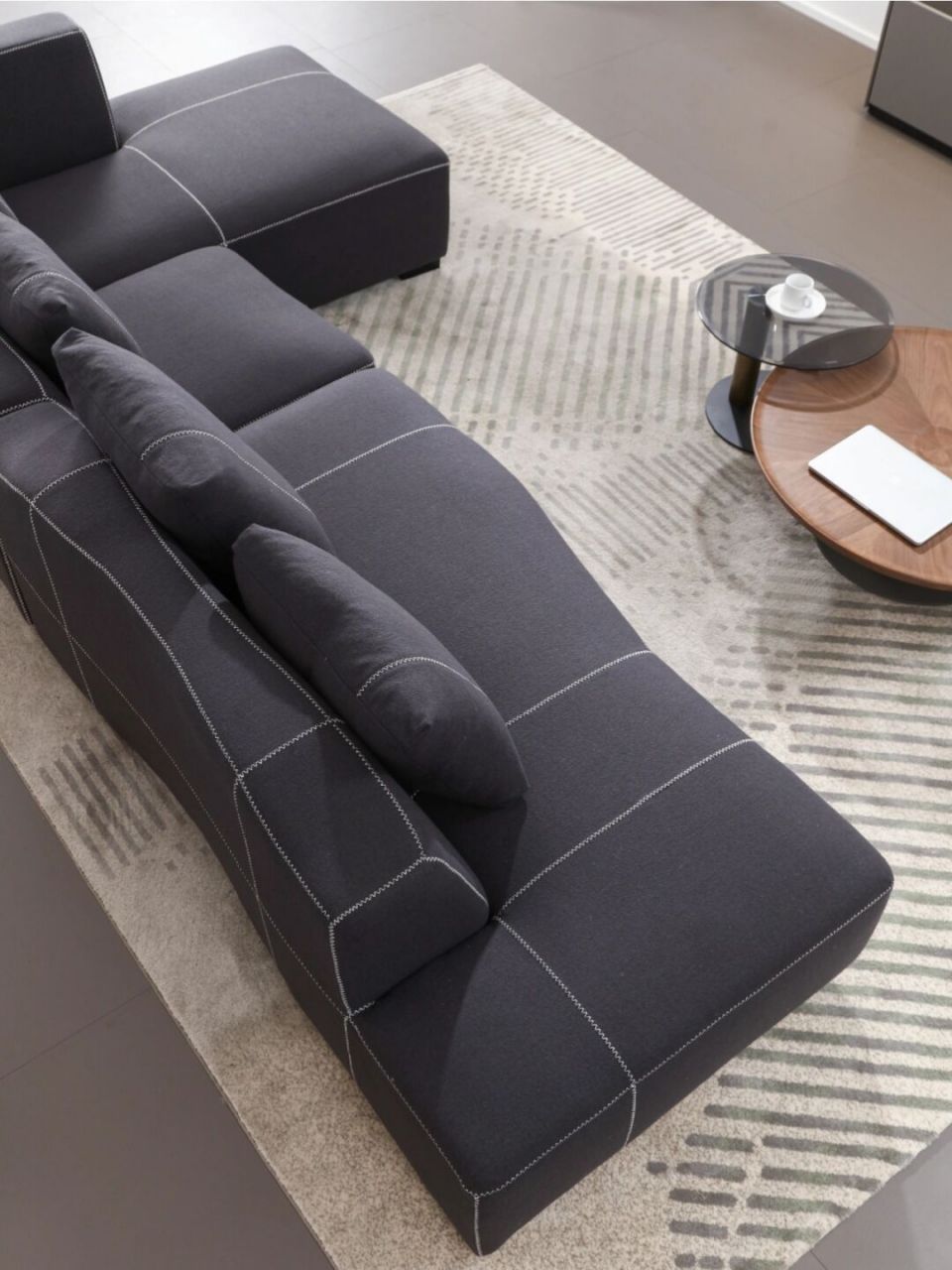 7215bend沙发也是一款模块化的沙发,可以随意组合.