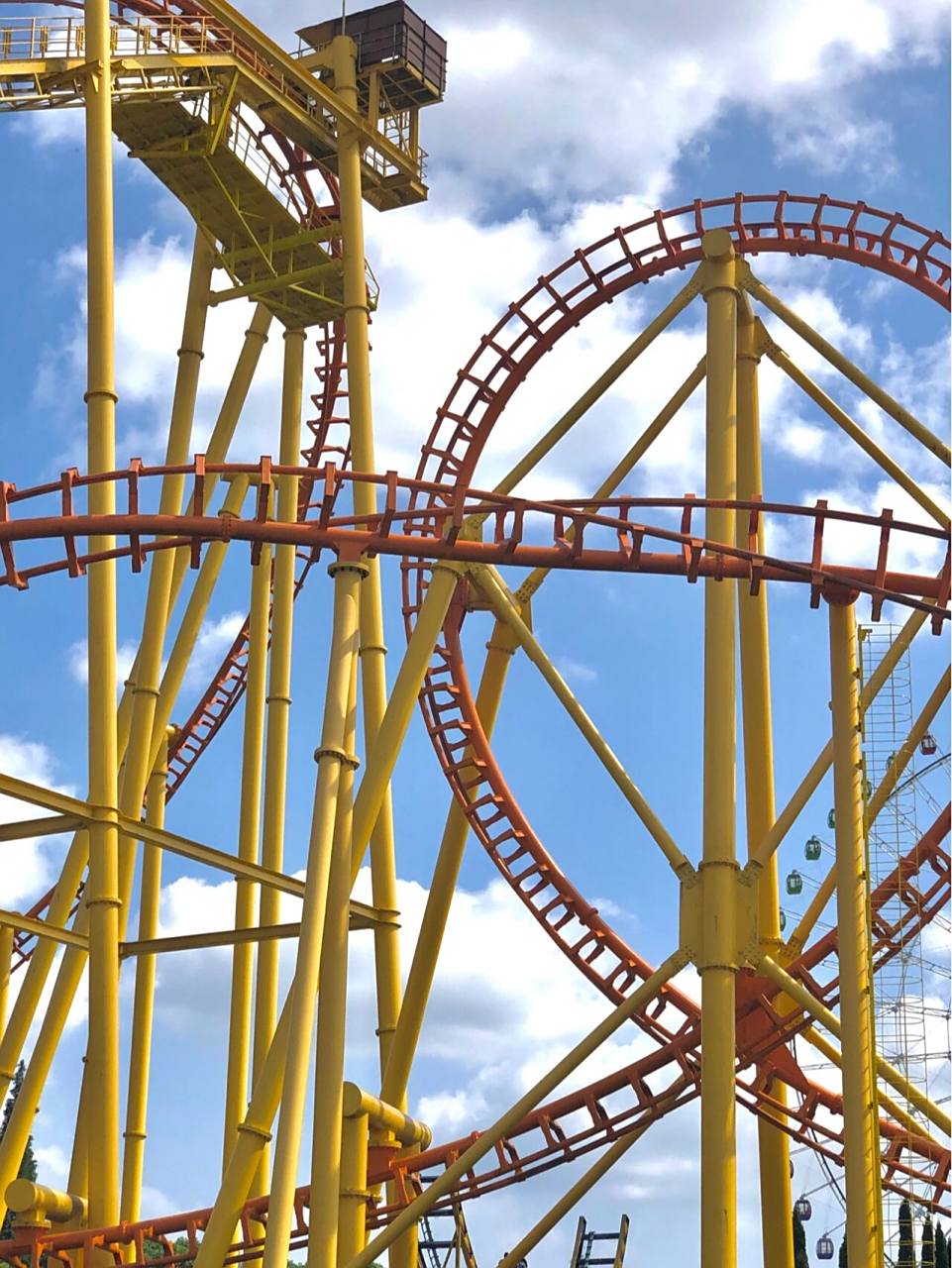 每个人心里都住着一个小朋友 在贵阳,提到游乐园 当然就是我们的贵阳