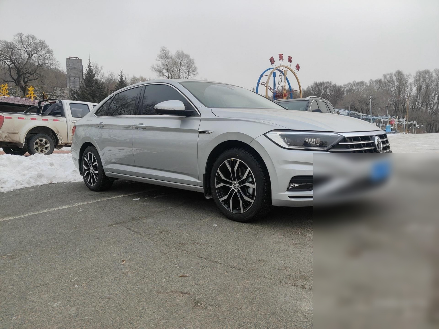 水晶银是速腾最好看的颜色,没人有意见吧