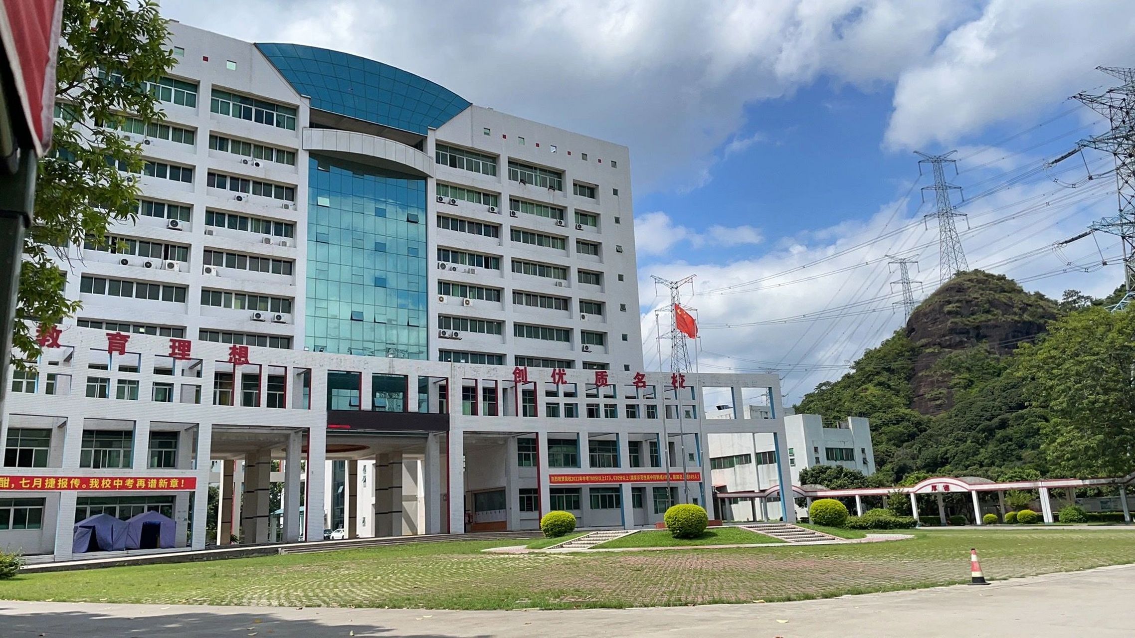 广州南洋英文学校           我只实际表达我面试感受哈,别的请各位