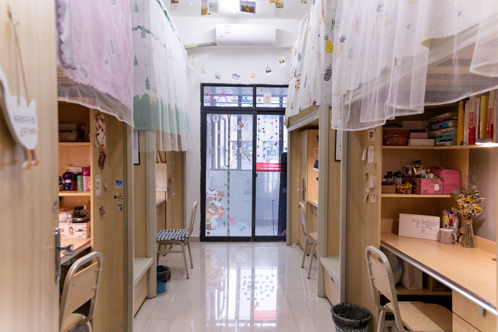 西华大学宜宾校区宿舍 我们的宿舍很多人都很好奇 发出来让你们羡慕一