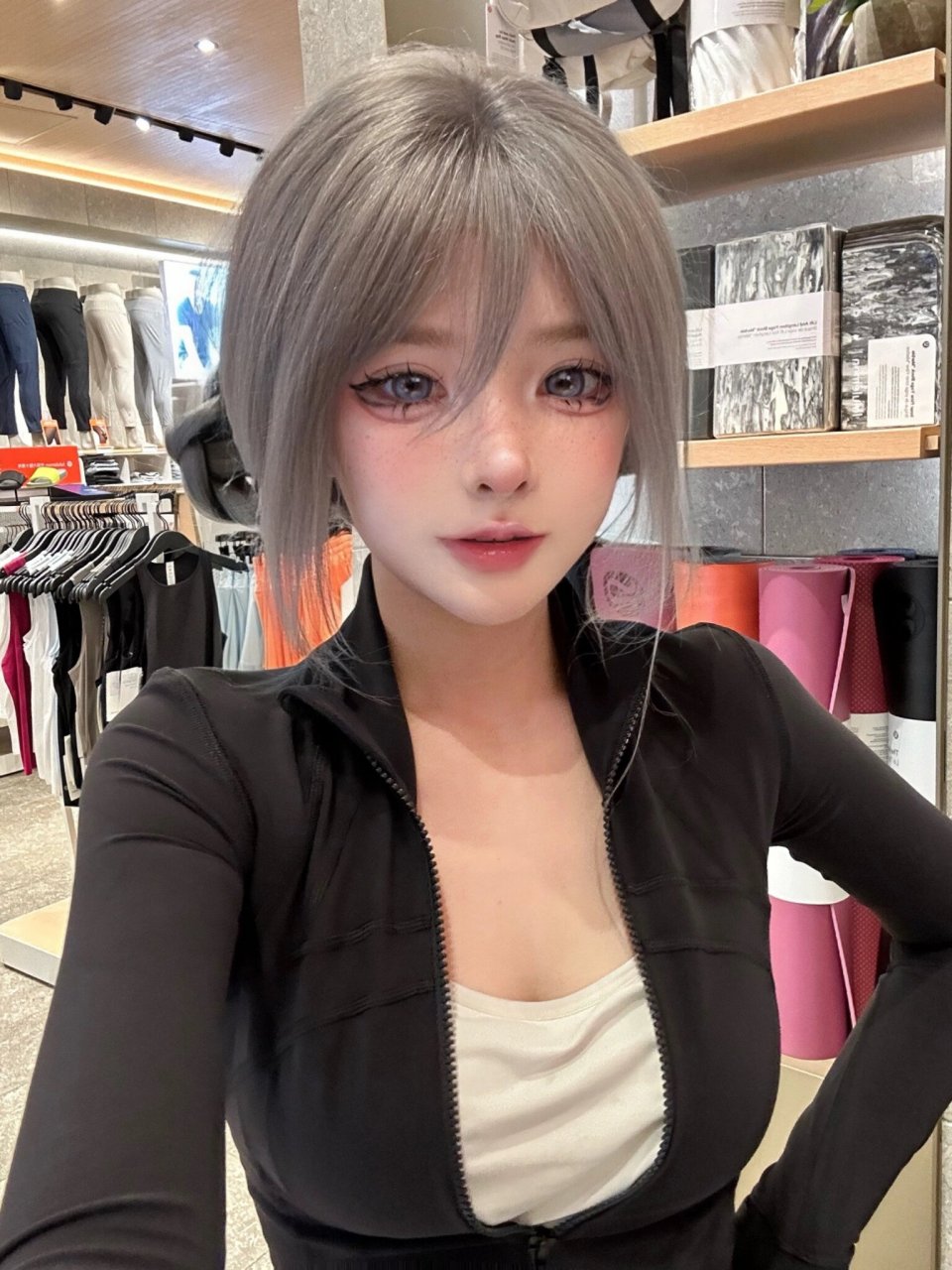 不是ai是真人|二次元m型刘海 爱死这个刘海了瞬间就有二次元漫画的