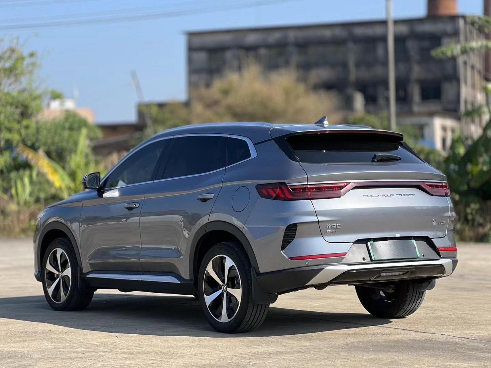 2022年比亚迪宋puls.