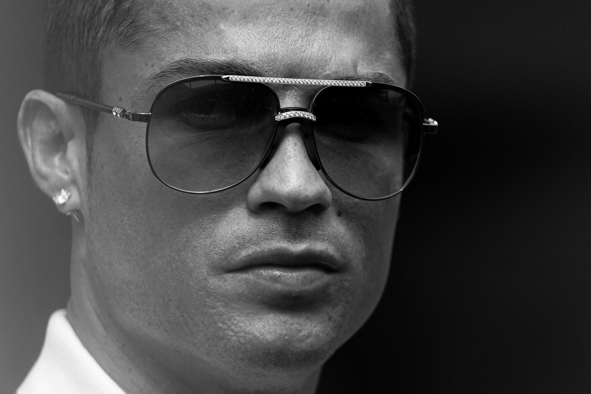 墨镜罗哥9815[得意]配上bling bling的耳钉78  #c罗