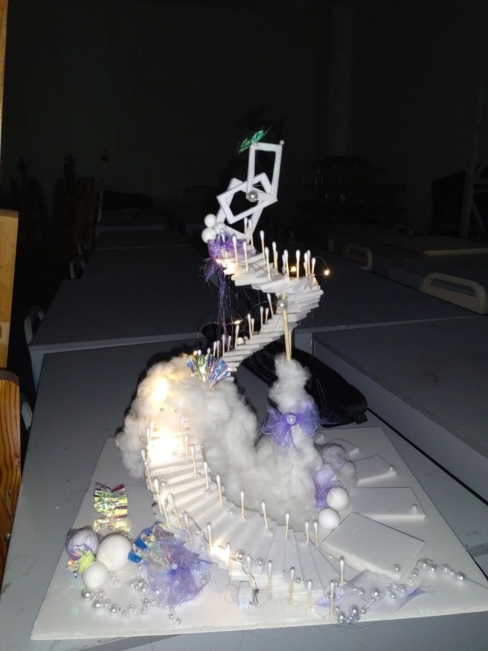 立体构成综合作业 立体构成点线面综合,云梯.